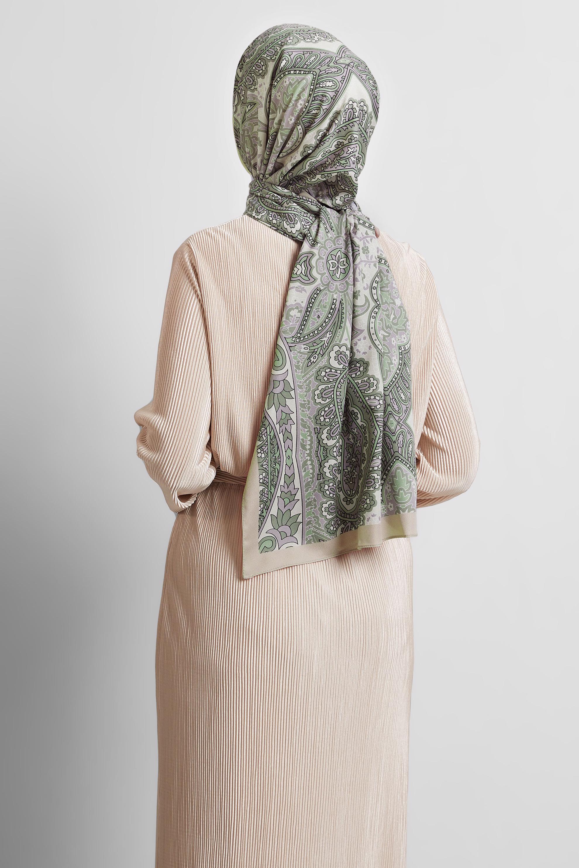 Tesettür giyim VİZON ALVİNA ETNİK DESENLİ ŞAL 8522