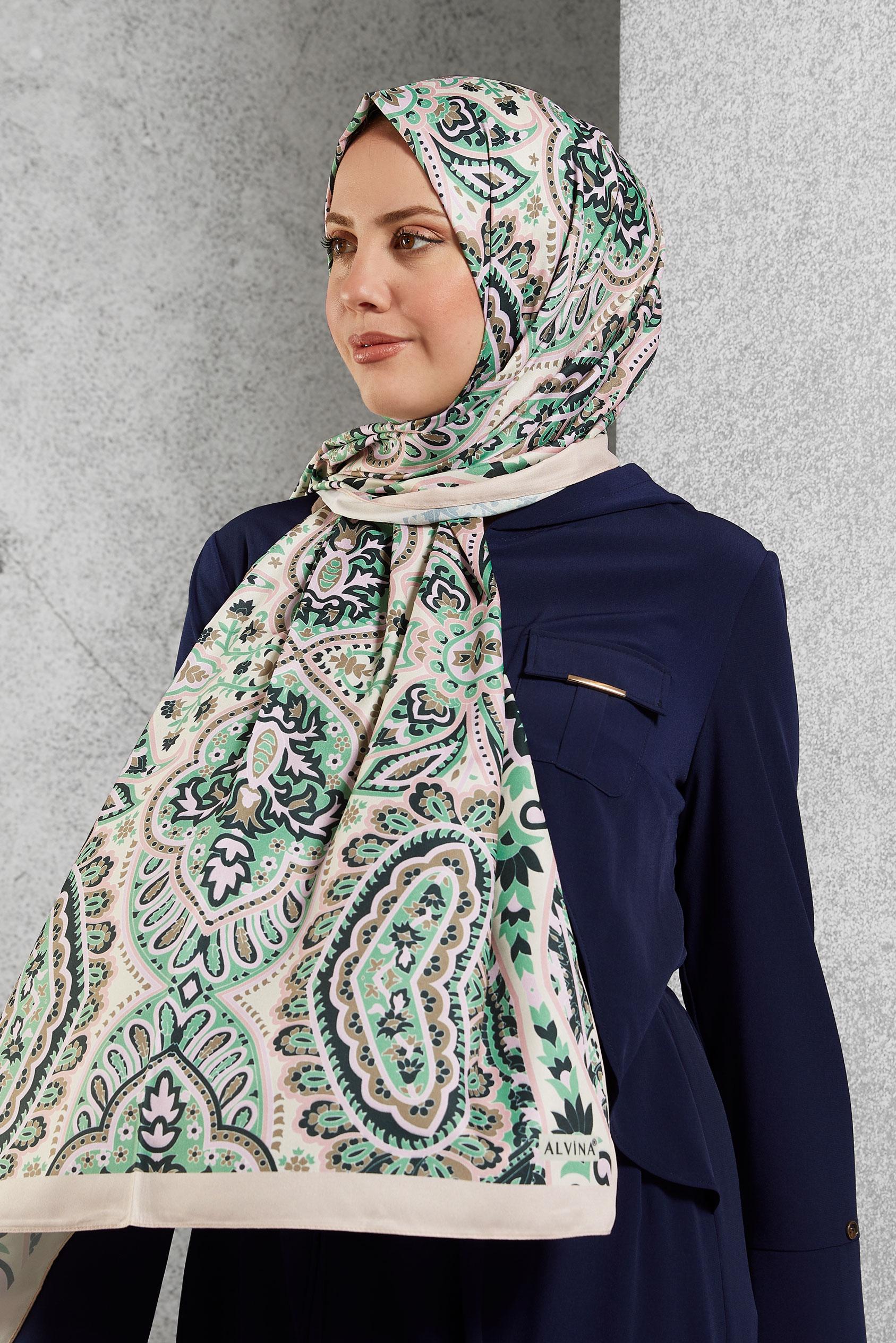 Tesettür giyim PUDRA ALVİNA ETNİK DESENLİ ŞAL 8522