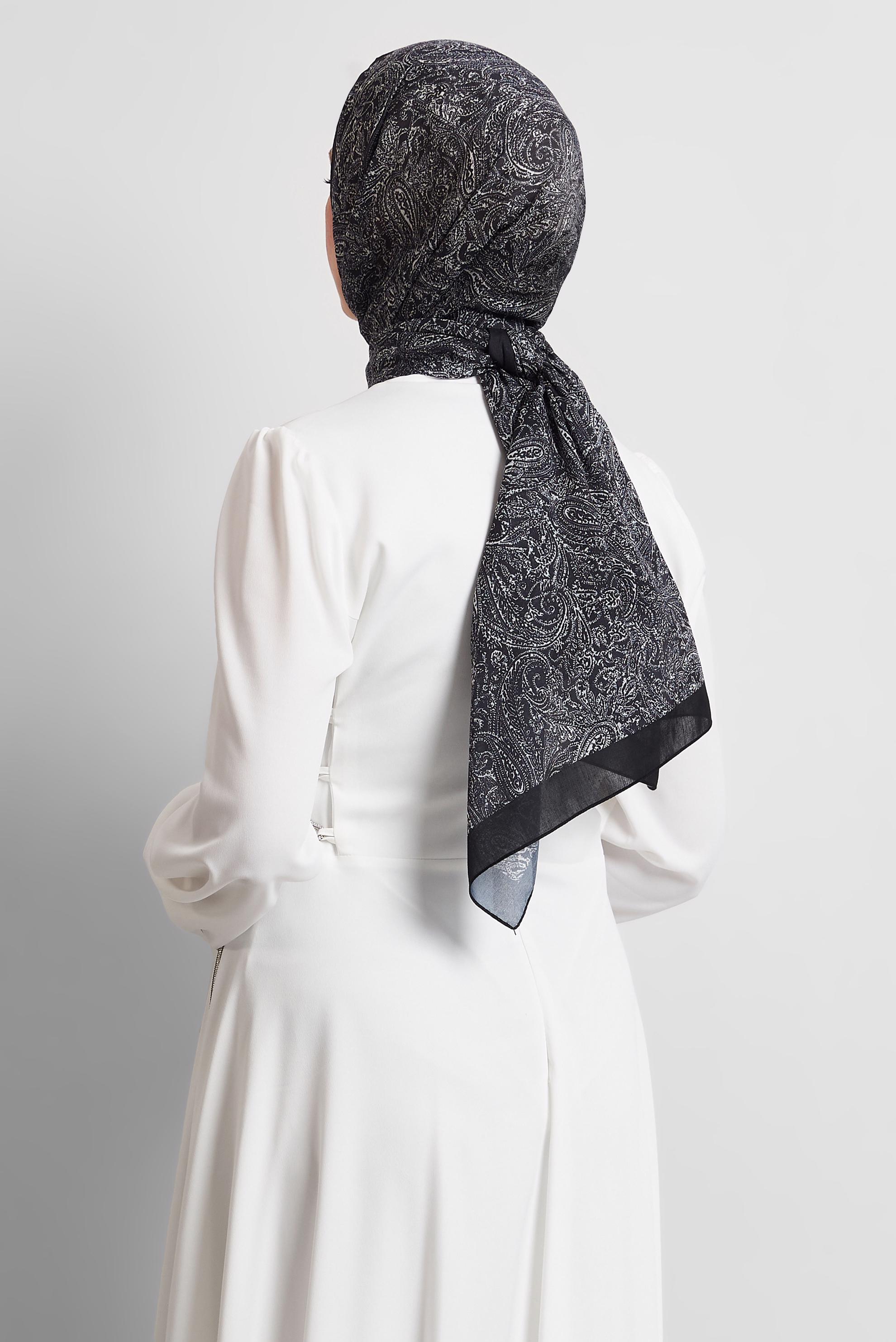 Tesettür giyim SİYAH ALVİNA ŞAL 8530