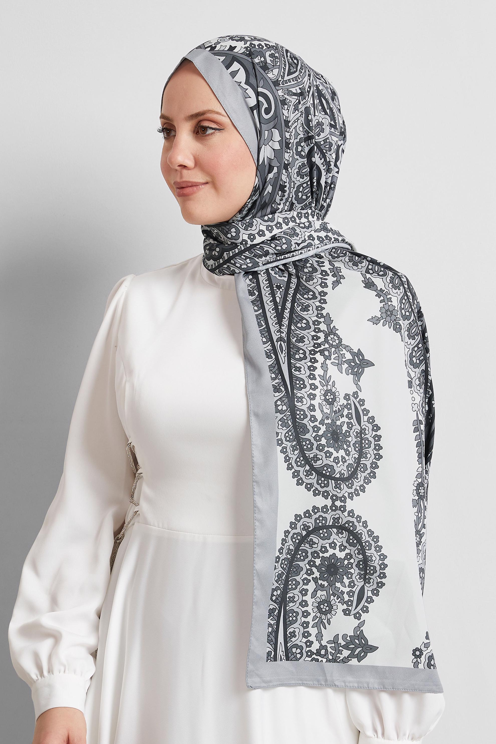 Tesettür giyim GRİ ALVİNA DESENLİ ŞAL 8532