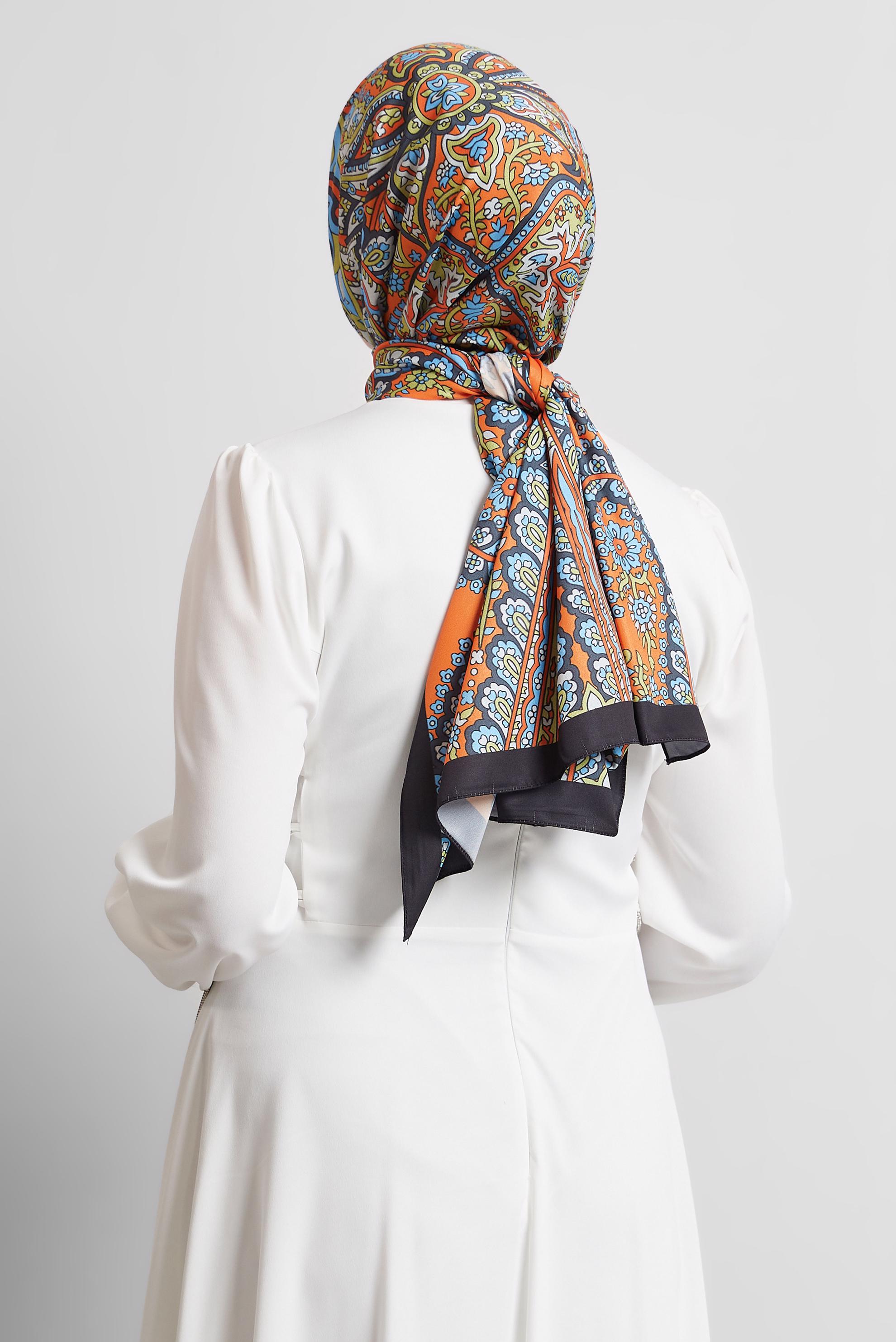 Tesettür giyim TURUNCU ALVİNA DESENLİ ŞAL 8532