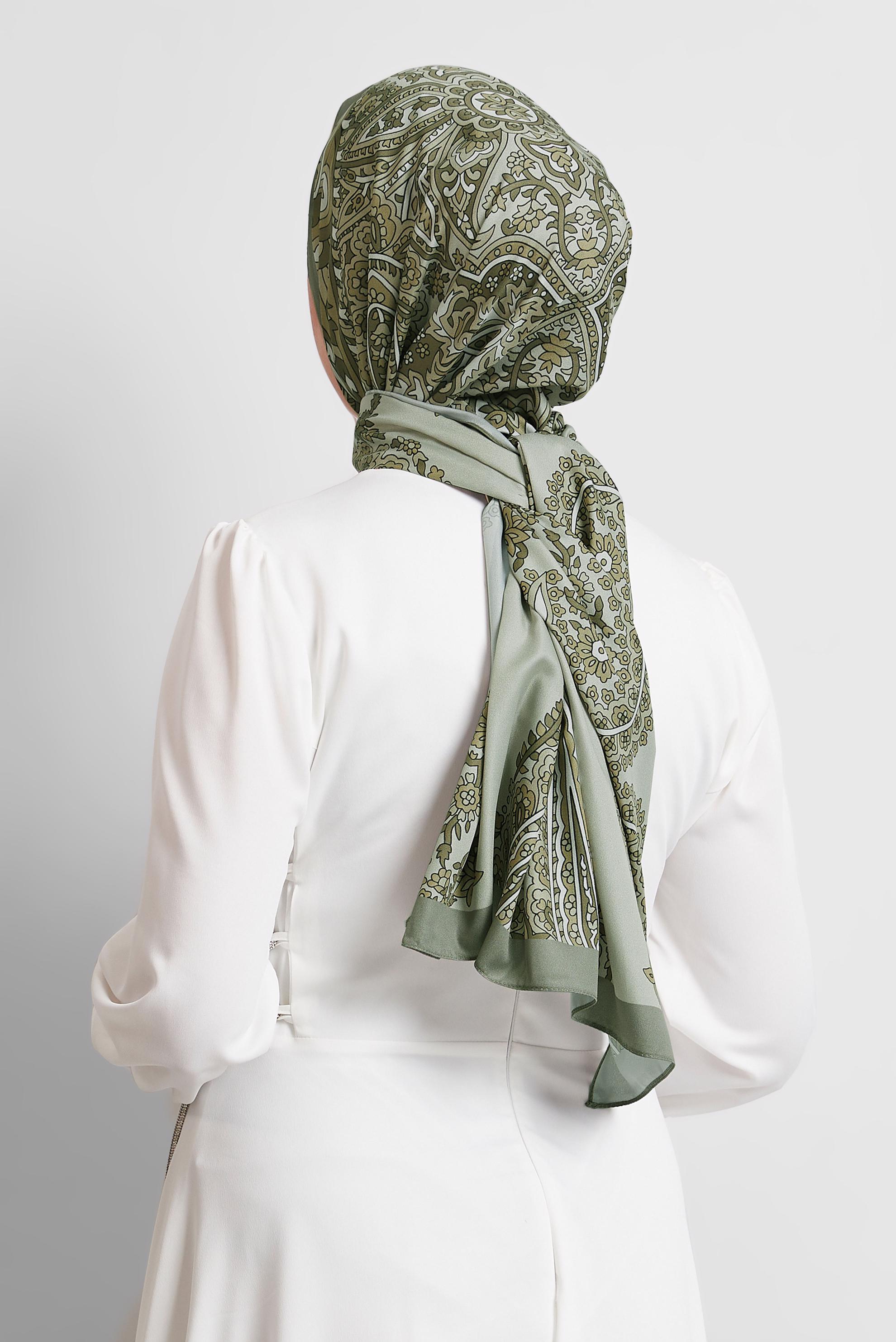 Tesettür giyim HAKİ ALVİNA DESENLİ ŞAL 8532