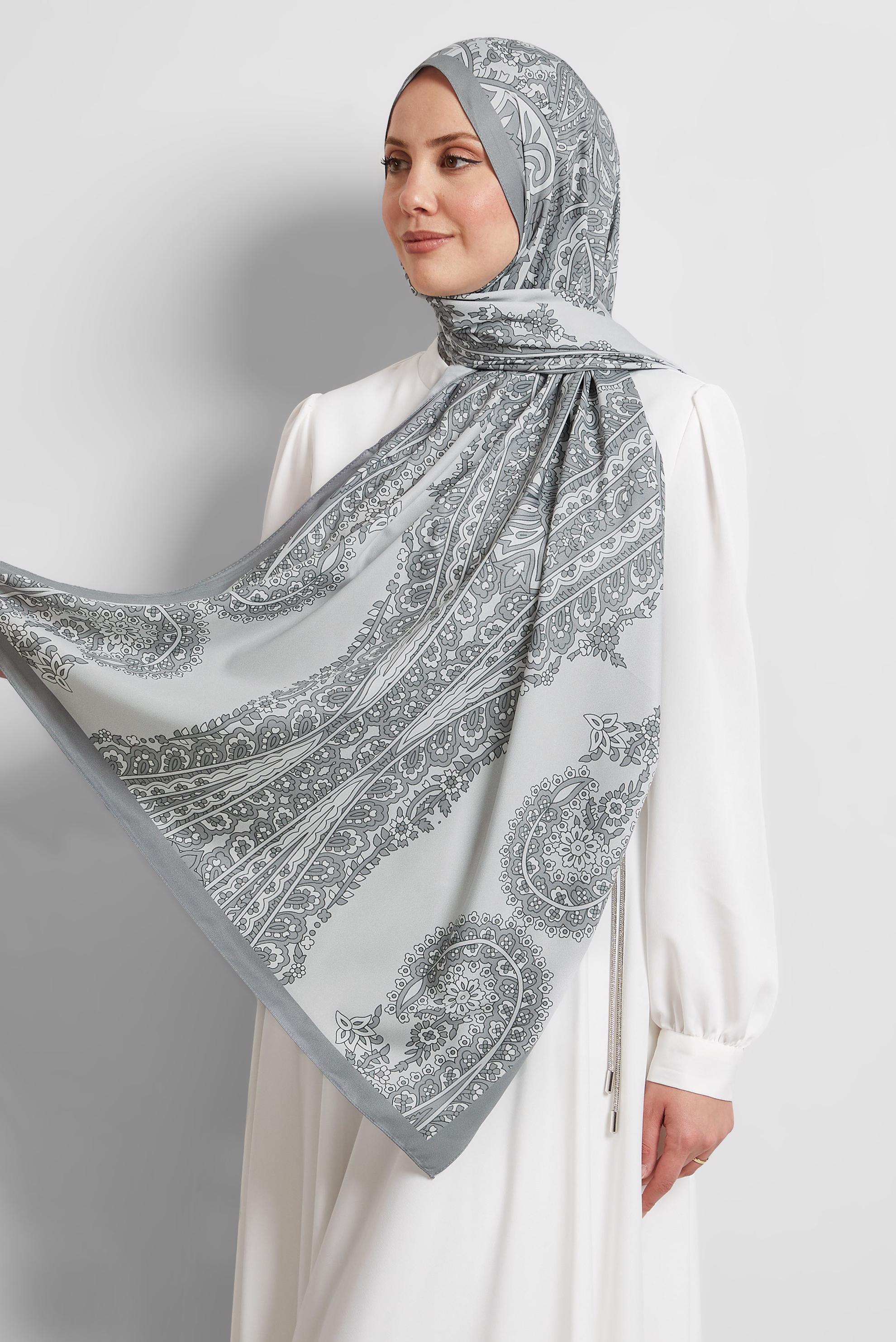 Tesettür giyim GÜMÜŞ ALVİNA DESENLİ ŞAL 8532