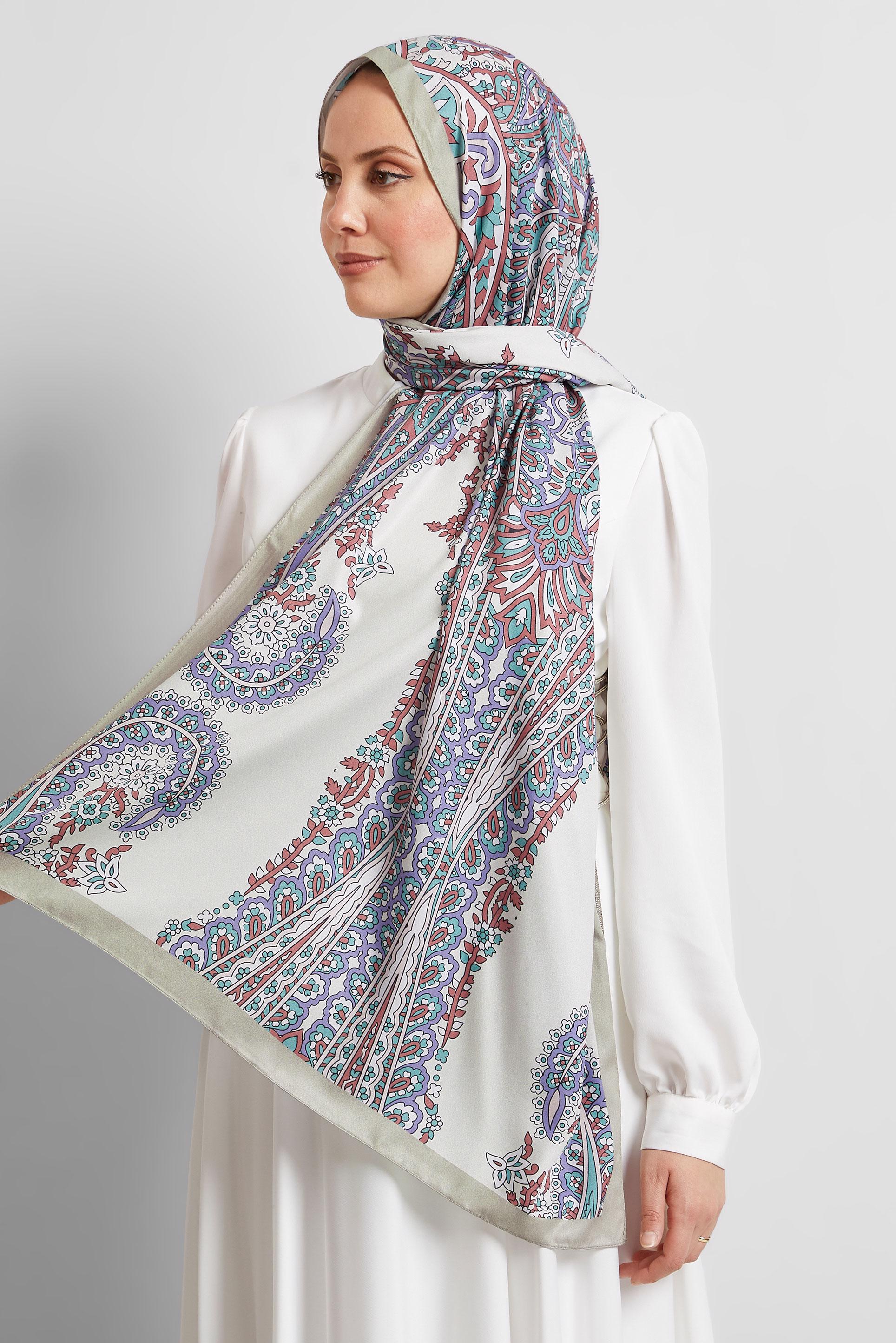 Tesettür giyim BEJ ALVİNA DESENLİ ŞAL 8532