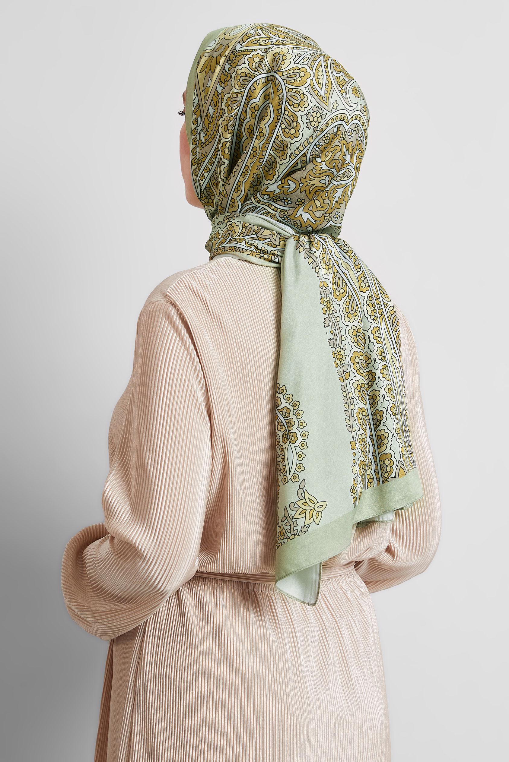 Tesettür giyim YEŞİL ALVİNA DESENLİ ŞAL 8532