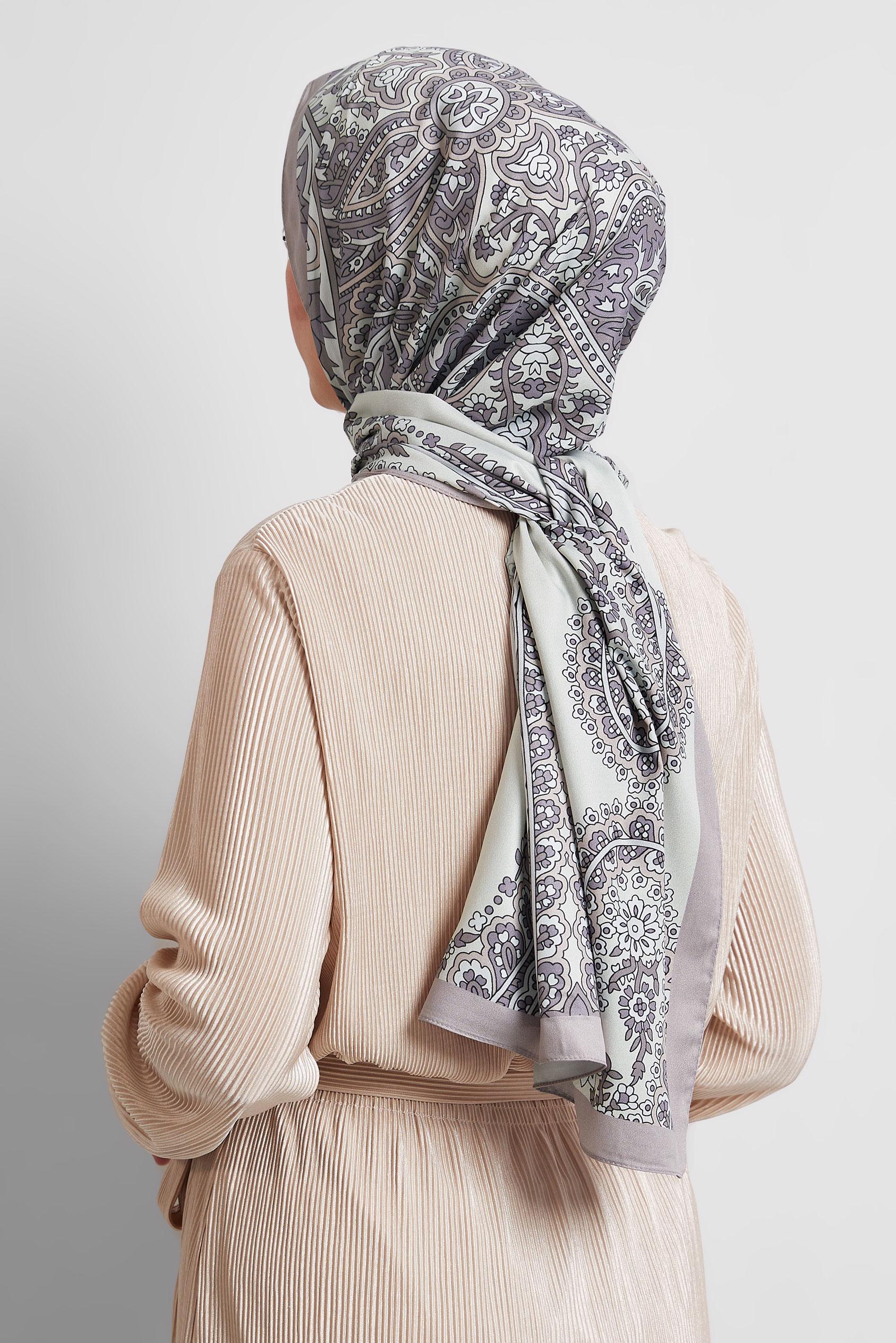 Tesettür giyim VİZON ALVİNA DESENLİ ŞAL 8532