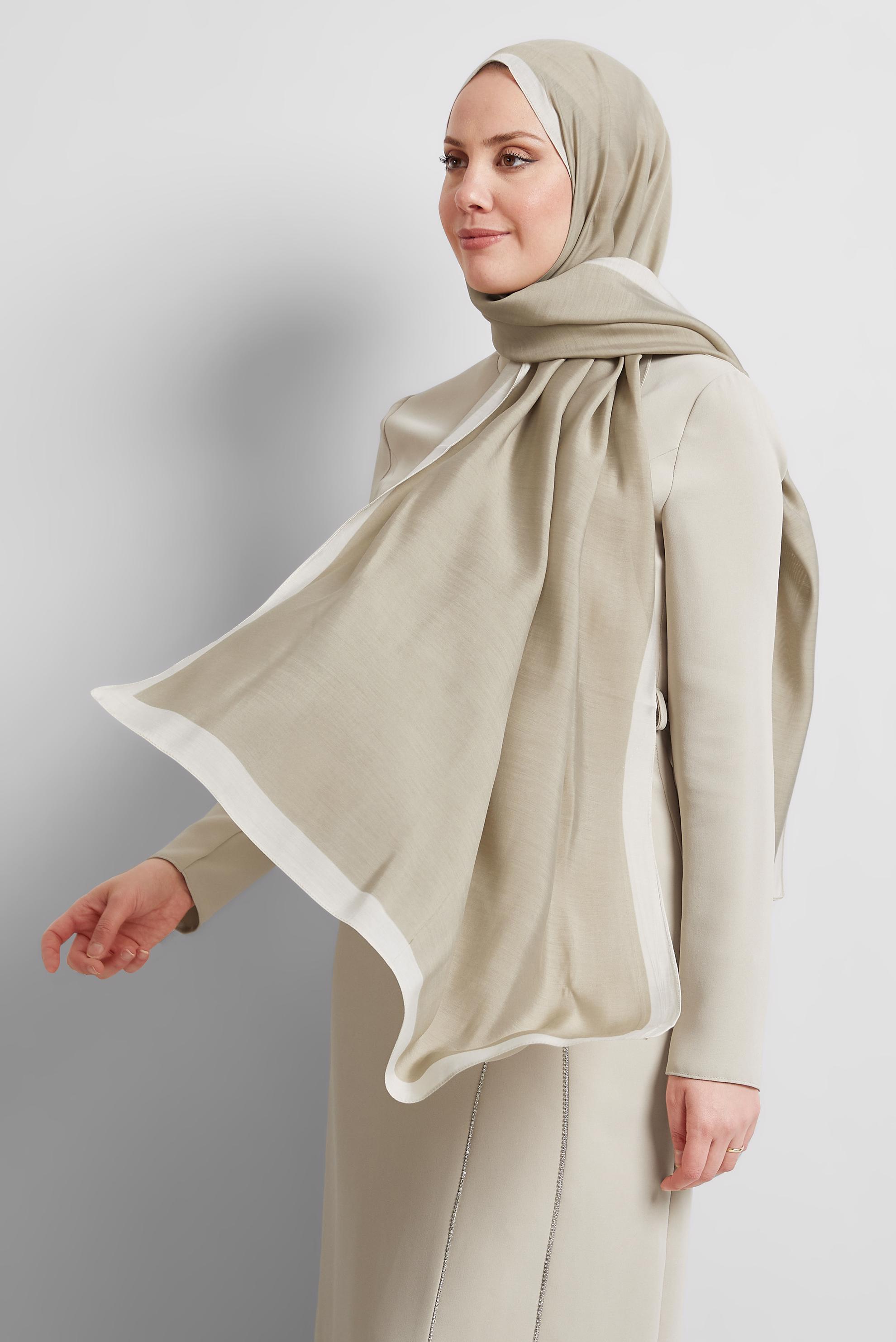 Tesettür giyim ALTIN ALVİNA ŞAL 8533