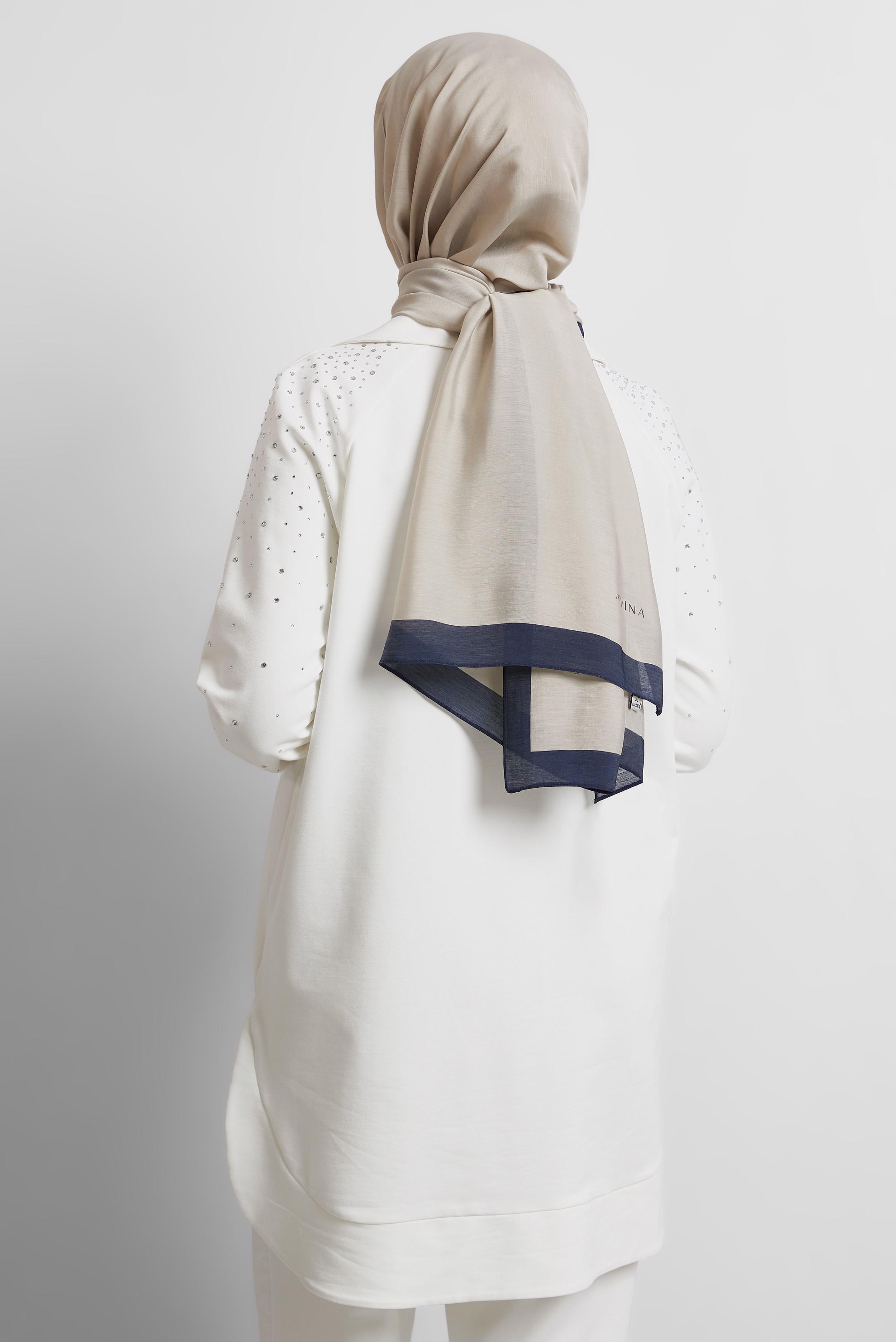 Tesettür giyim BEJ ALVİNA ŞAL 8533