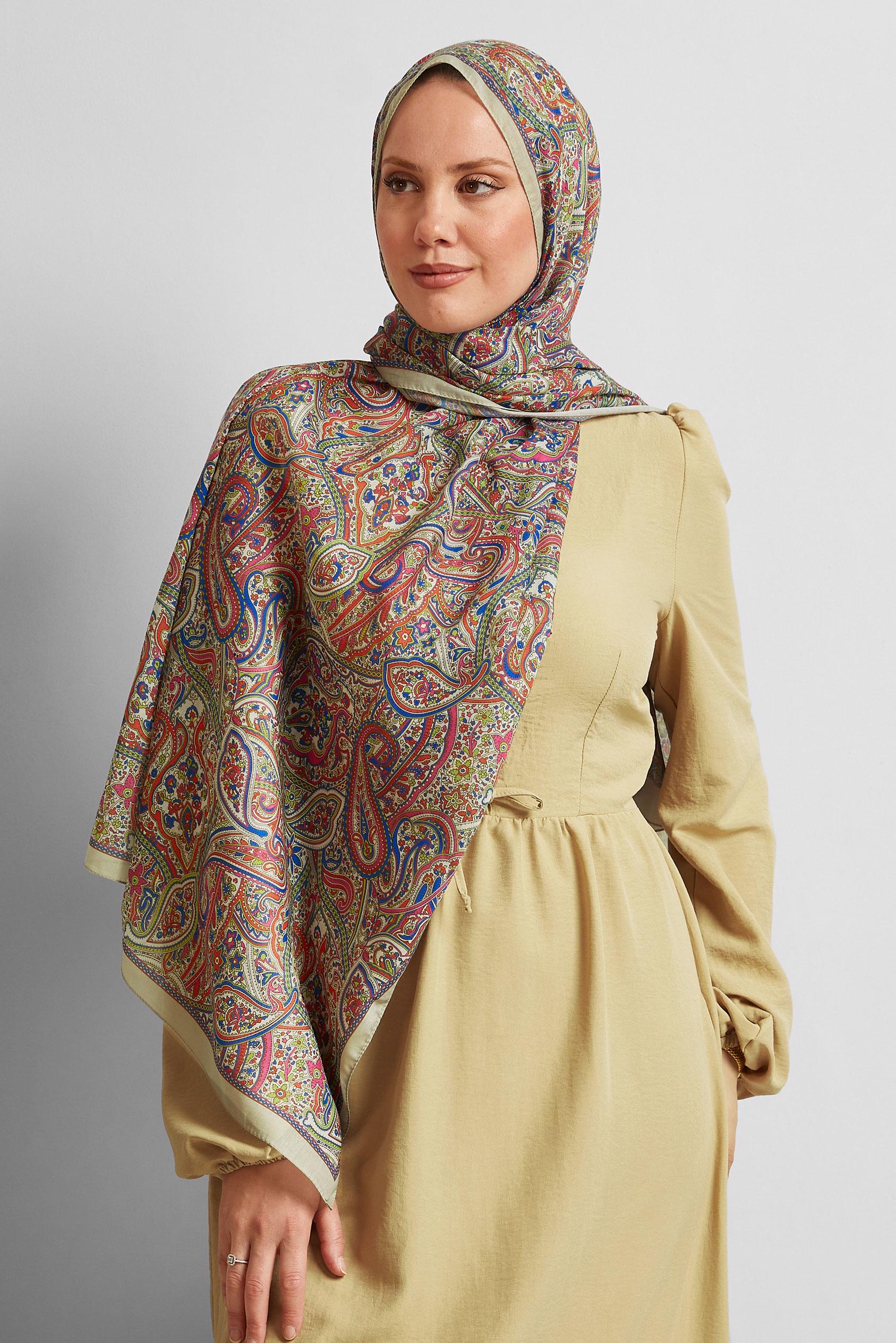 Tesettür giyim YEŞİL ALVİNA ETNİK DESEN ŞAL 8539