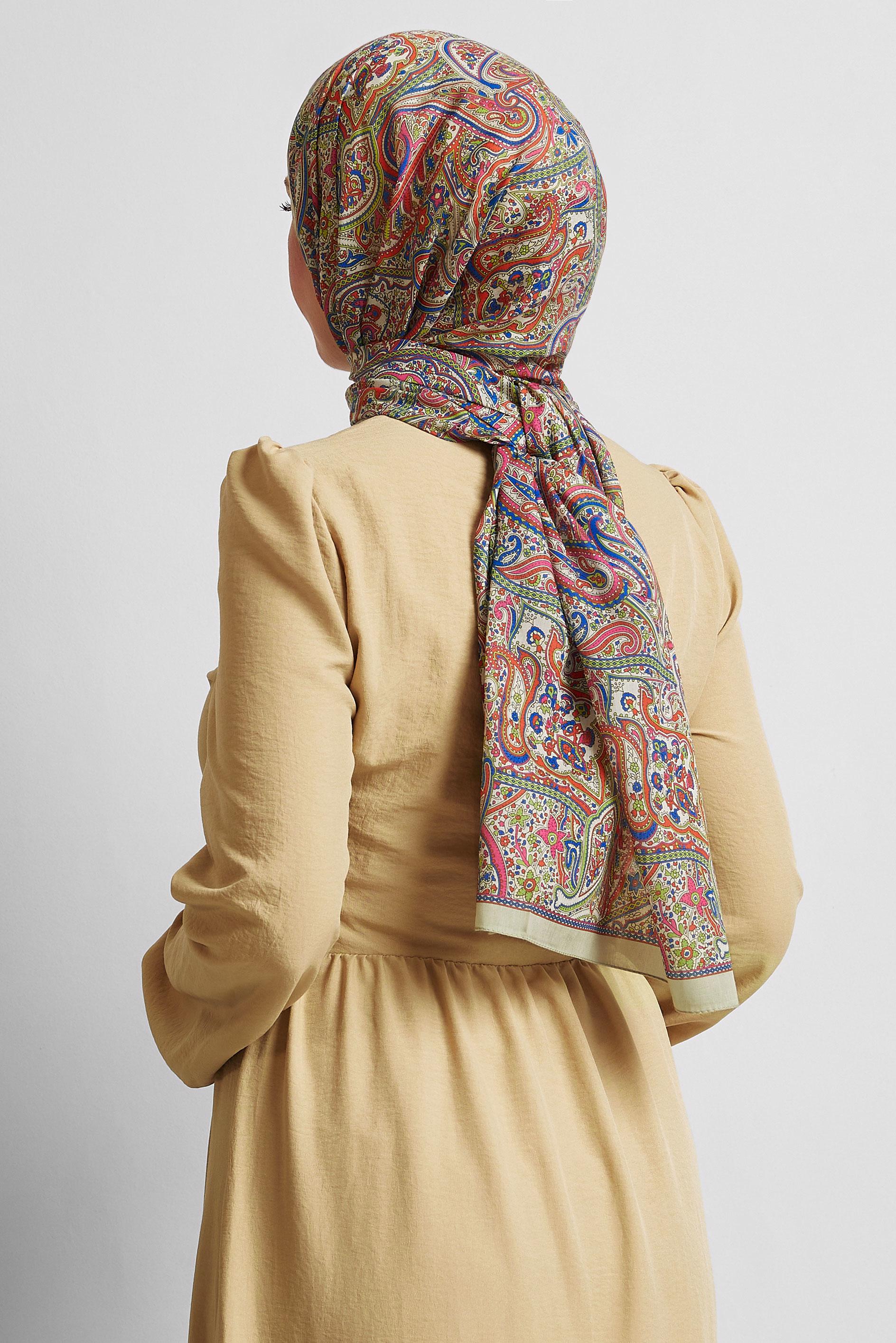 Tesettür giyim YEŞİL ALVİNA ETNİK DESEN ŞAL 8539