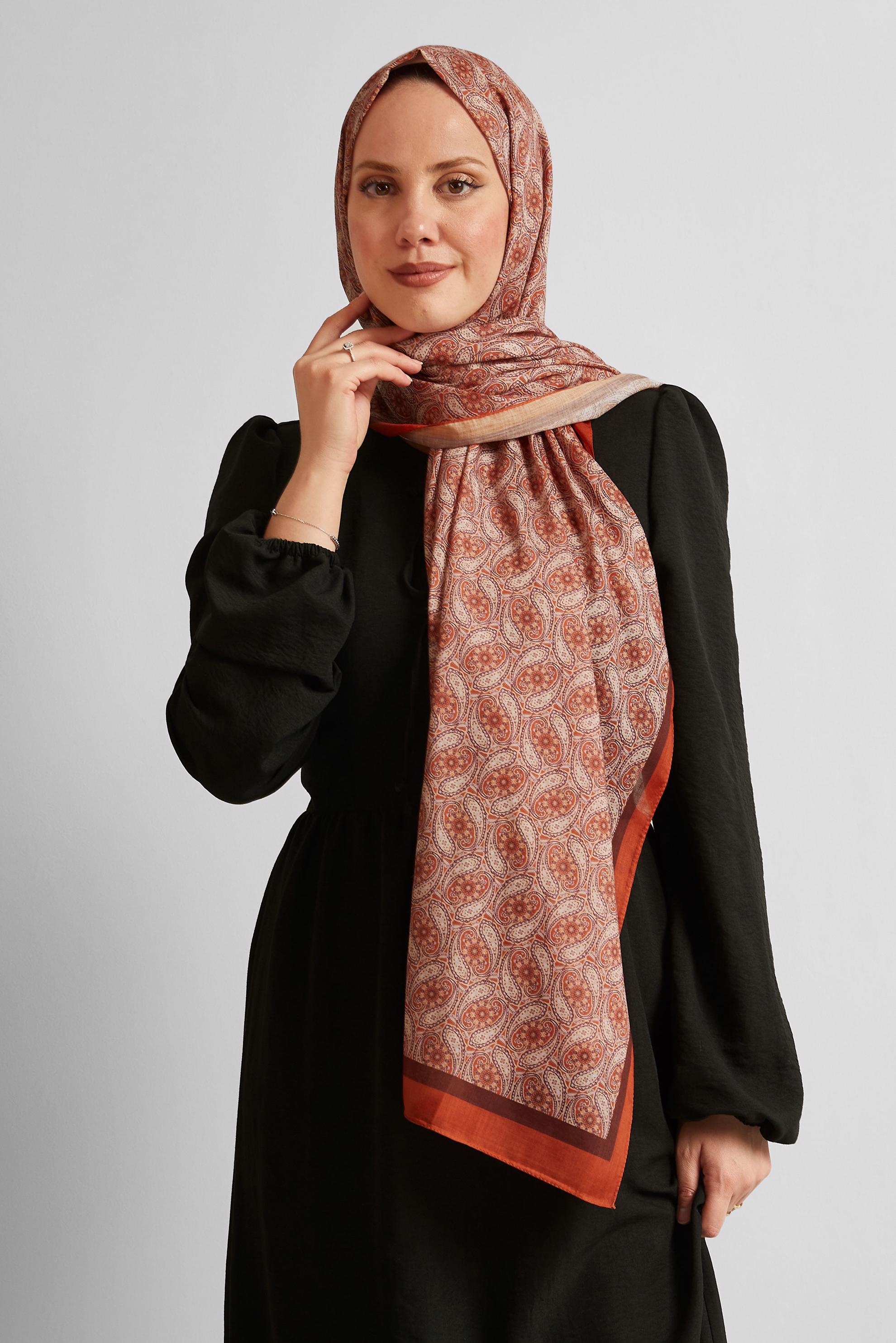 Tesettür giyim TURUNCU ALVİNA DESENLİ ŞAL 8540