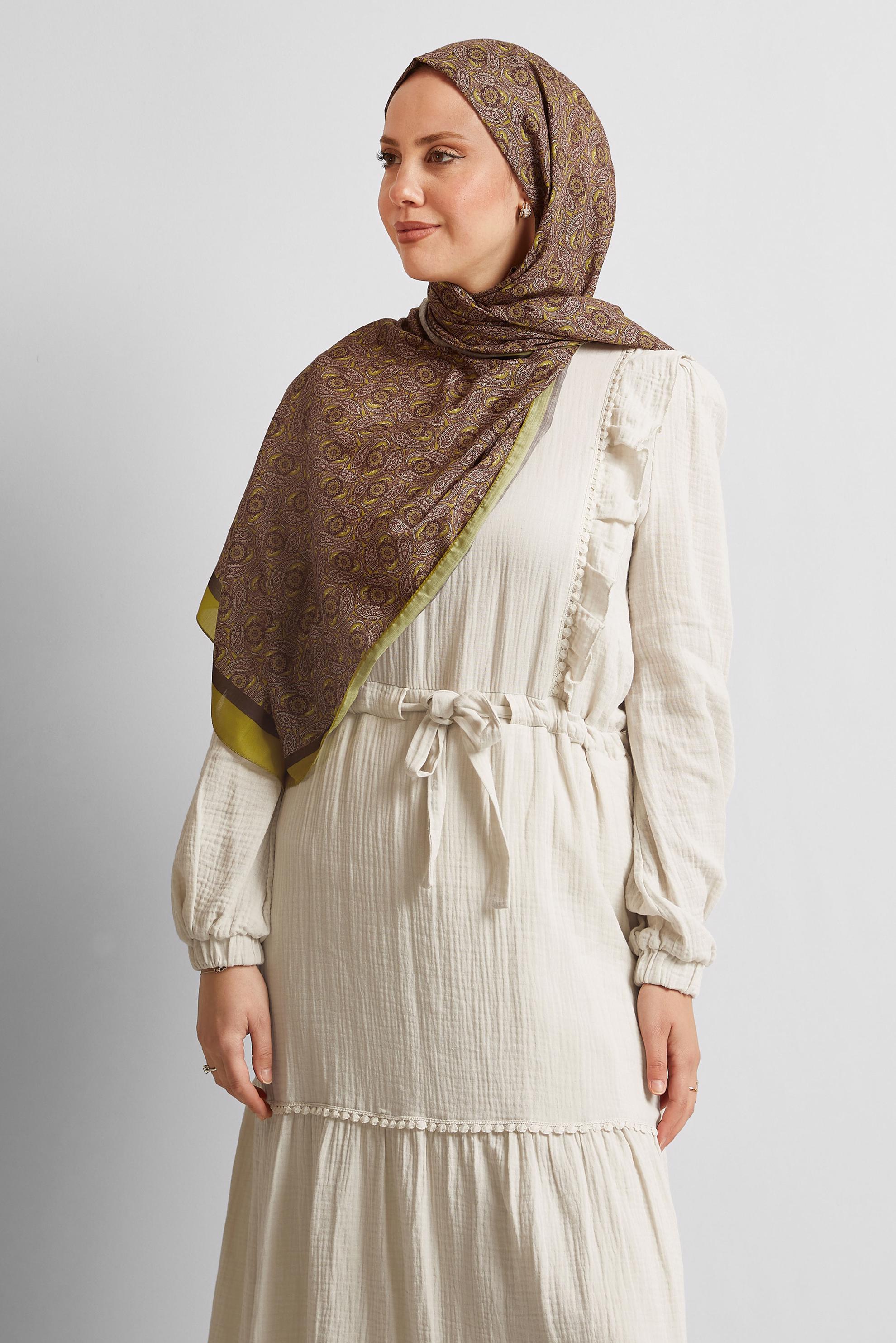 Tesettür giyim SARI ALVİNA DESENLİ ŞAL 8540