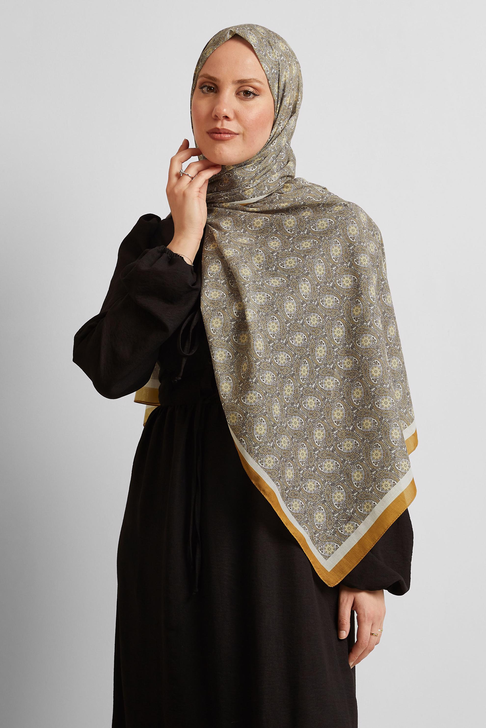 Tesettür giyim YEŞİL ALVİNA DESENLİ ŞAL 8540