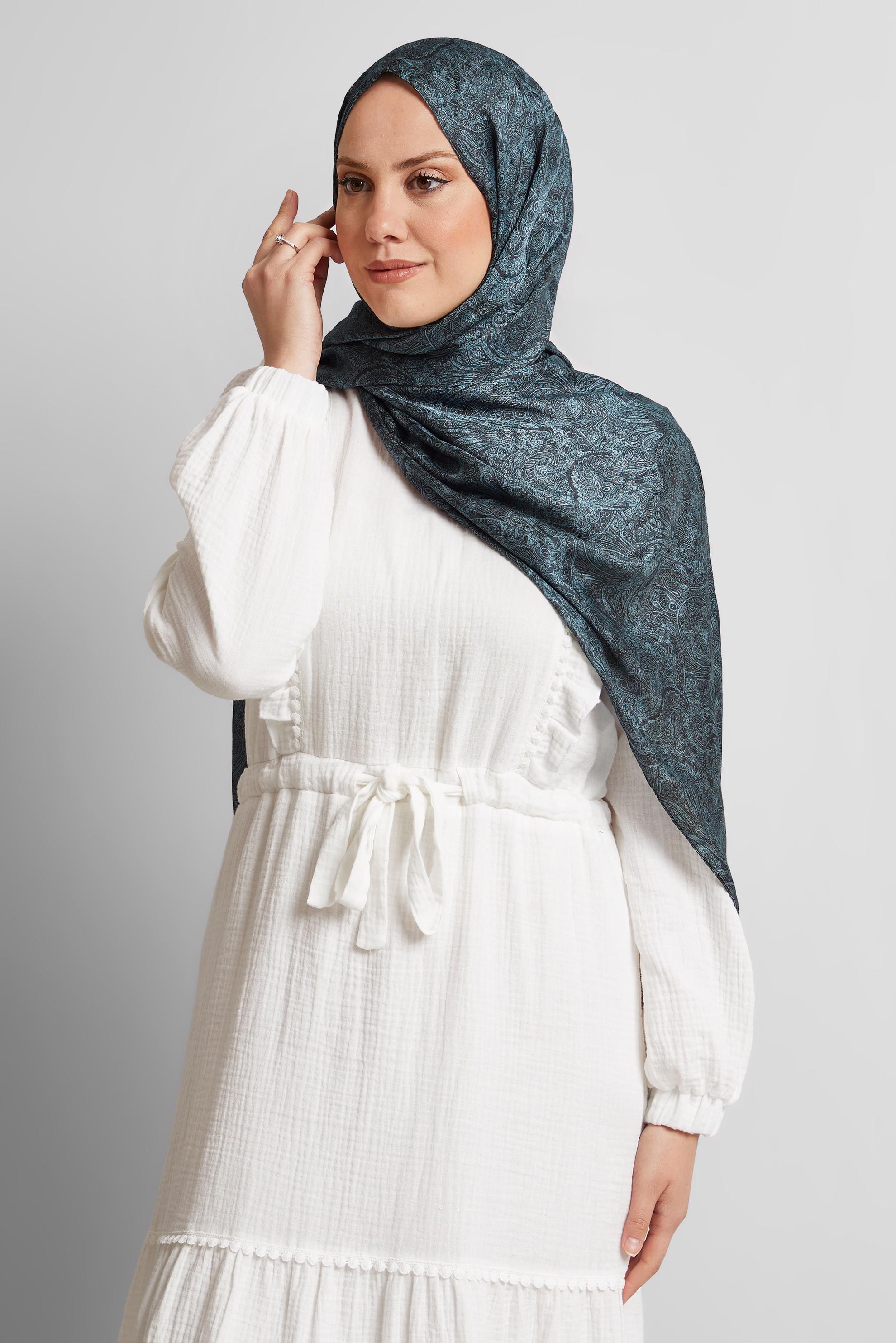 Tesettür giyim GRİ ALVİNA DESENLİ ŞAL 8541