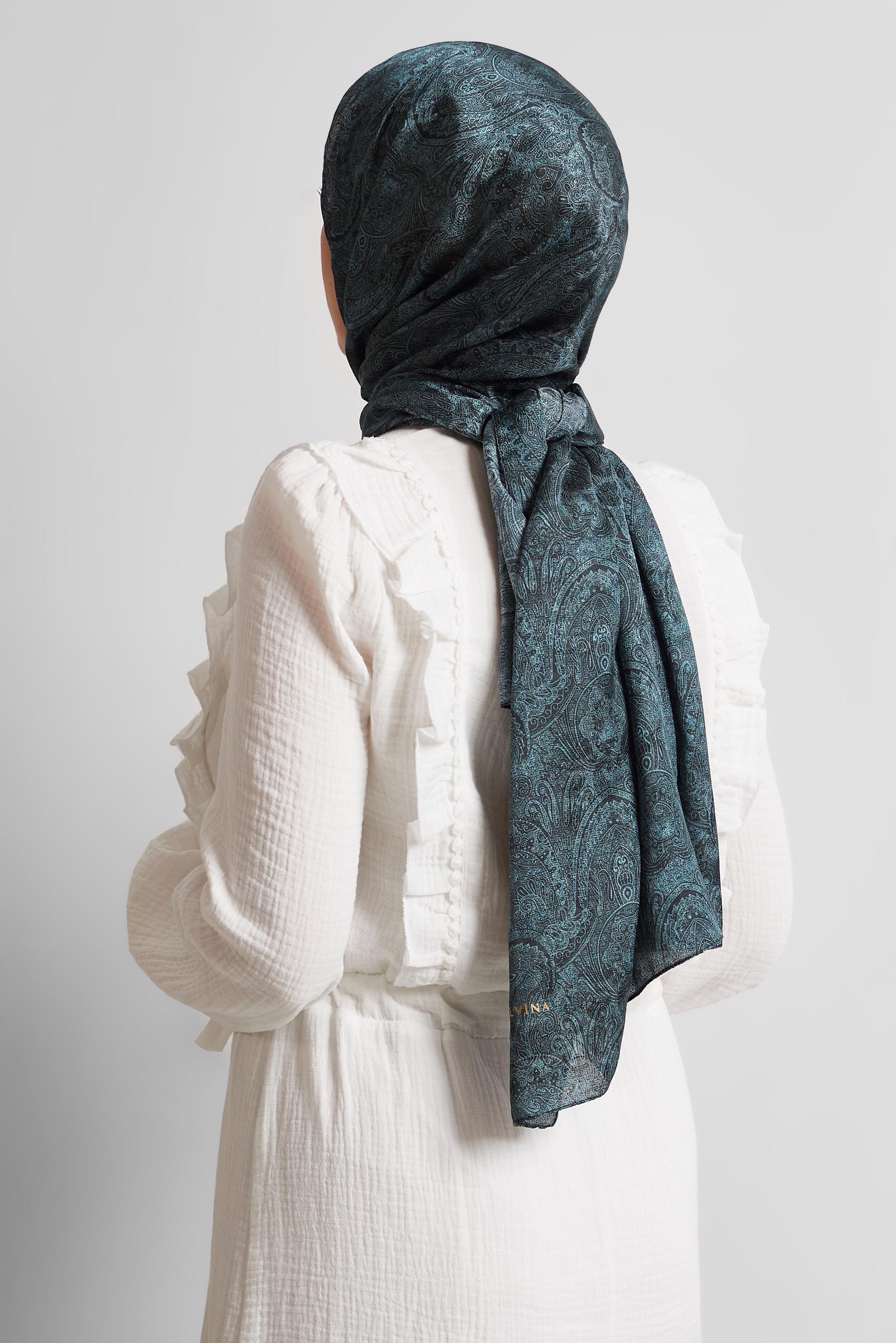 Tesettür giyim GRİ ALVİNA DESENLİ ŞAL 8541