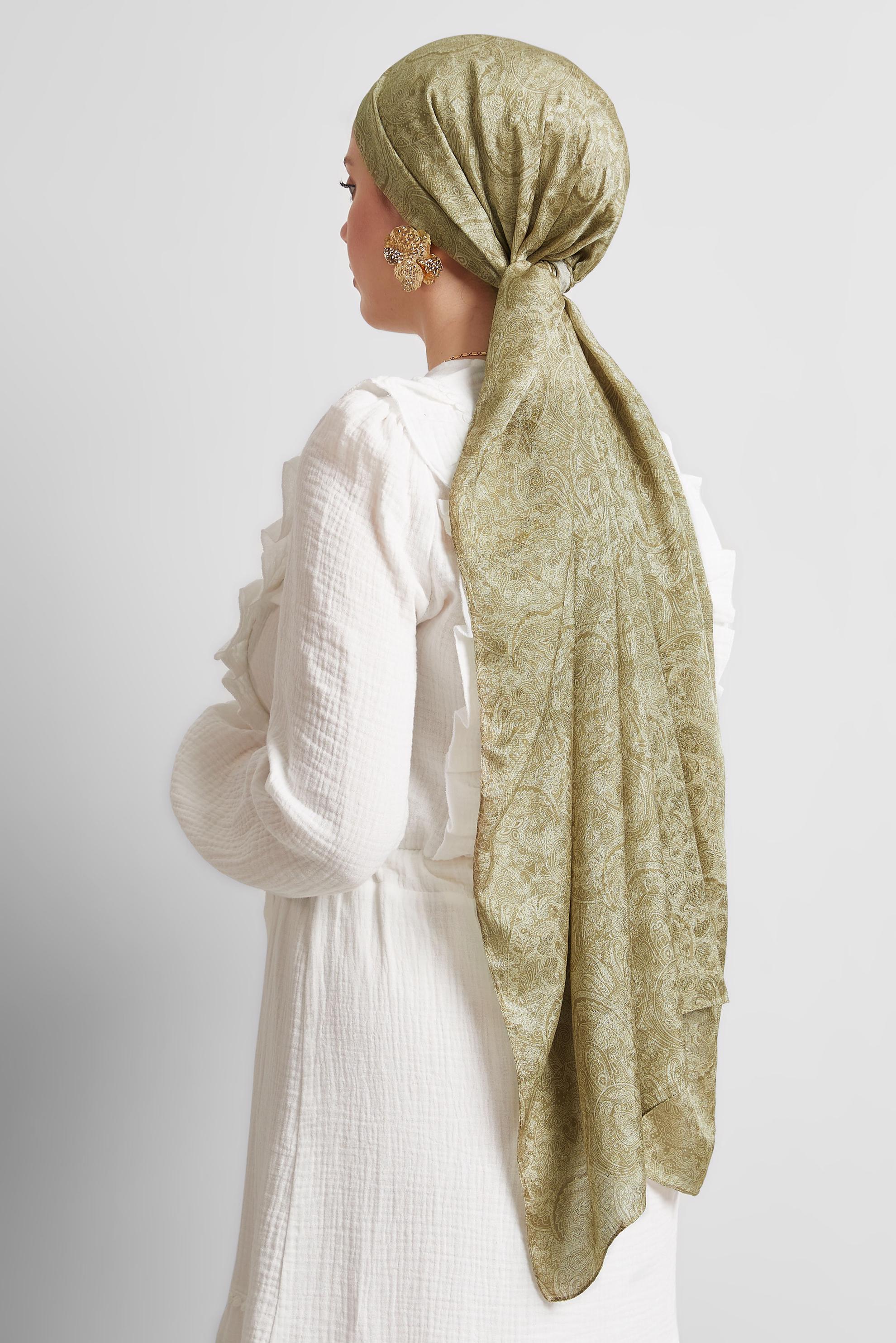 Tesettür giyim ALTIN ALVİNA DESENLİ ŞAL 8541