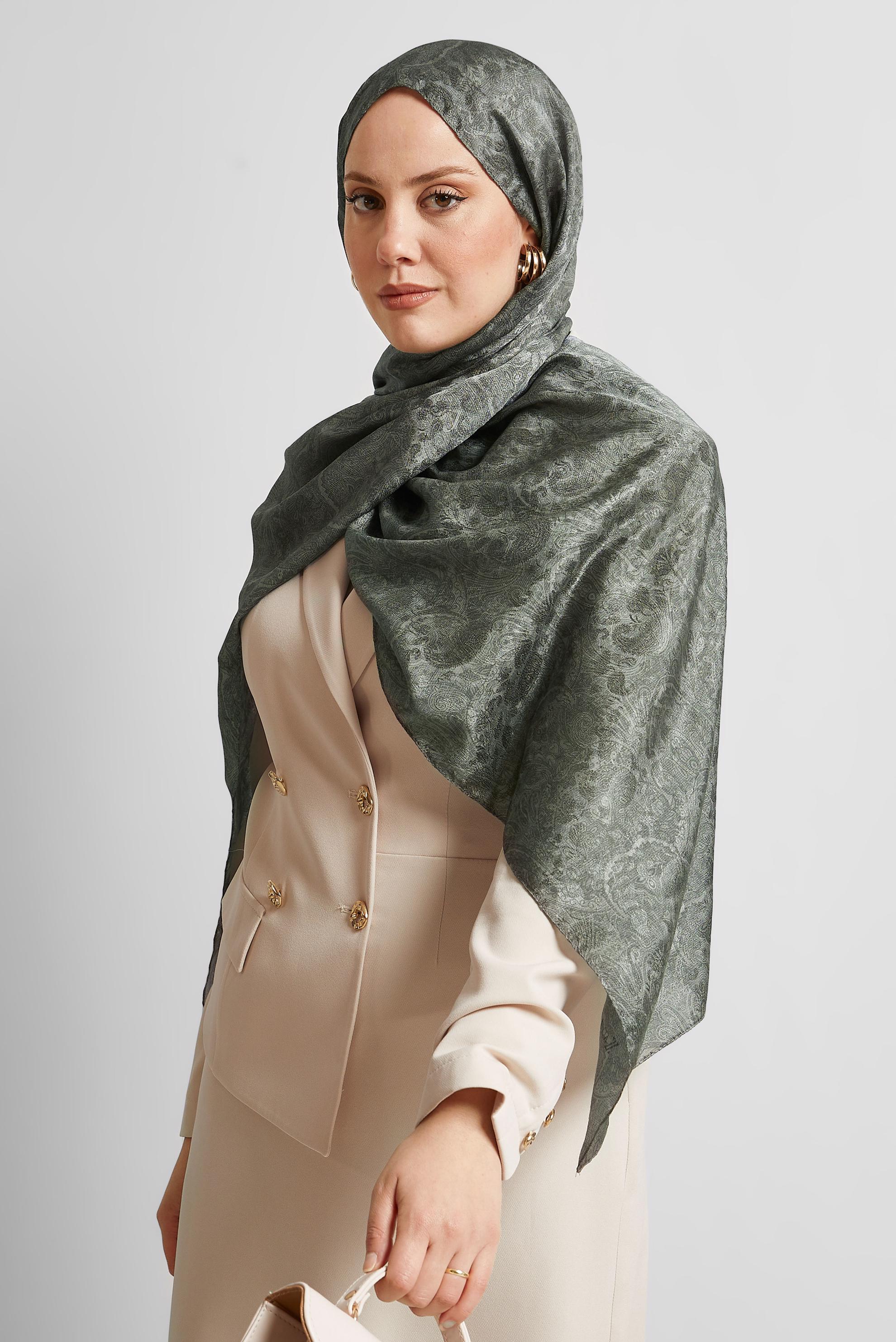 Tesettür giyim KAHVE ALVİNA DESENLİ ŞAL 8541