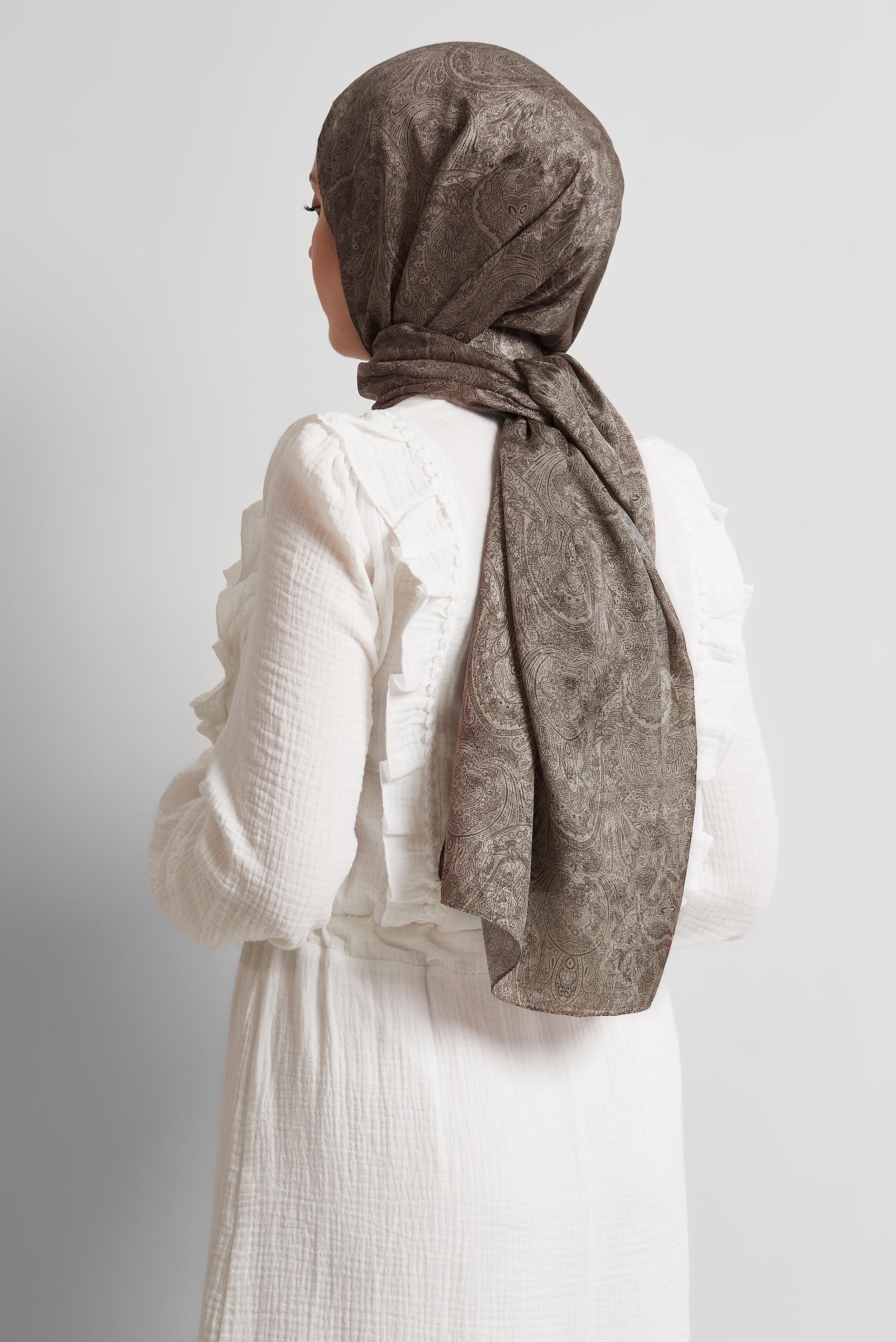 Tesettür giyim VİZON ALVİNA DESENLİ ŞAL 8541