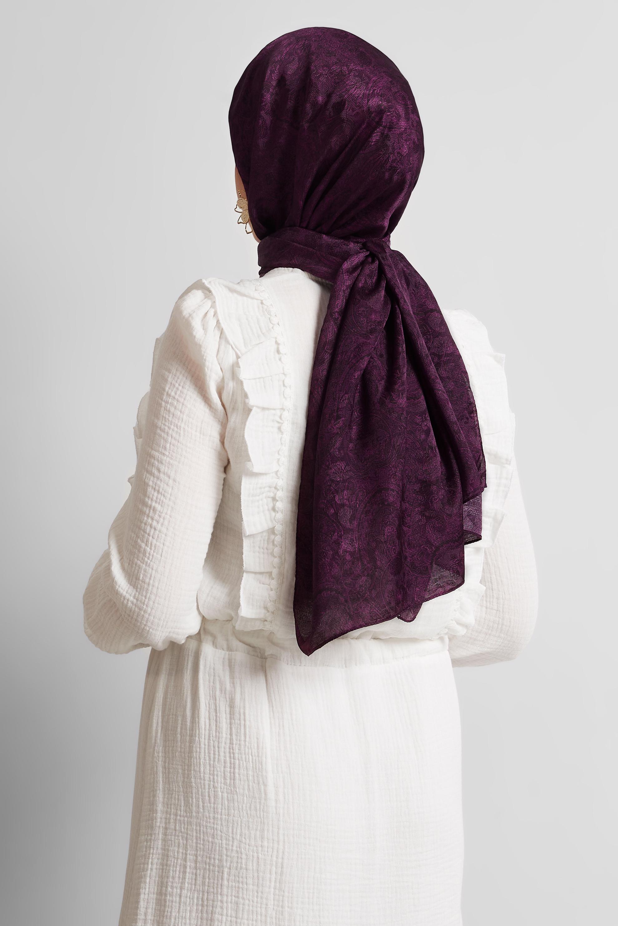 Tesettür giyim BORDO ALVİNA DESENLİ ŞAL 8541