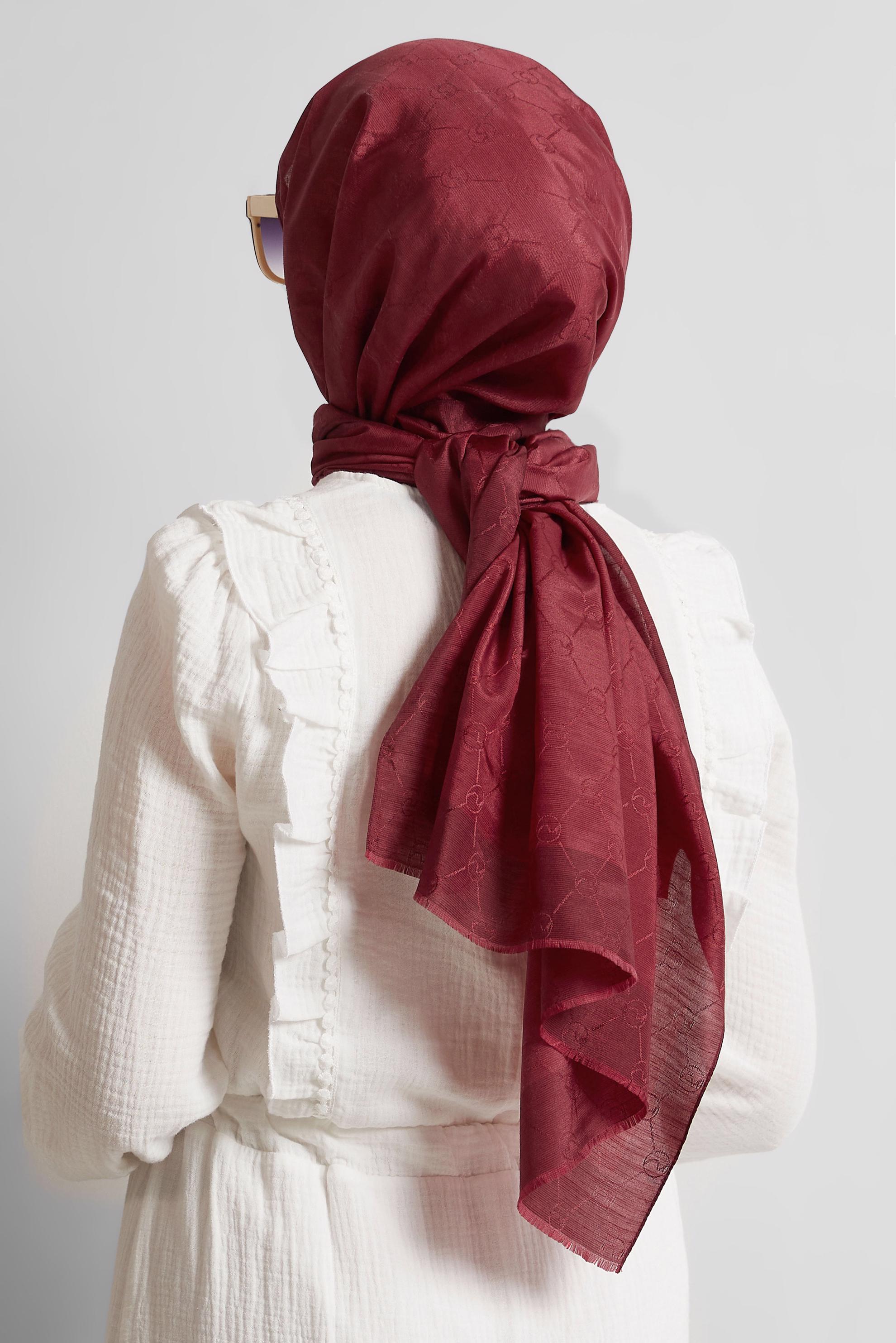 Tesettür giyim KIRMIZI ALVİNA JAKARLI MONOGRAM ŞAL 8542