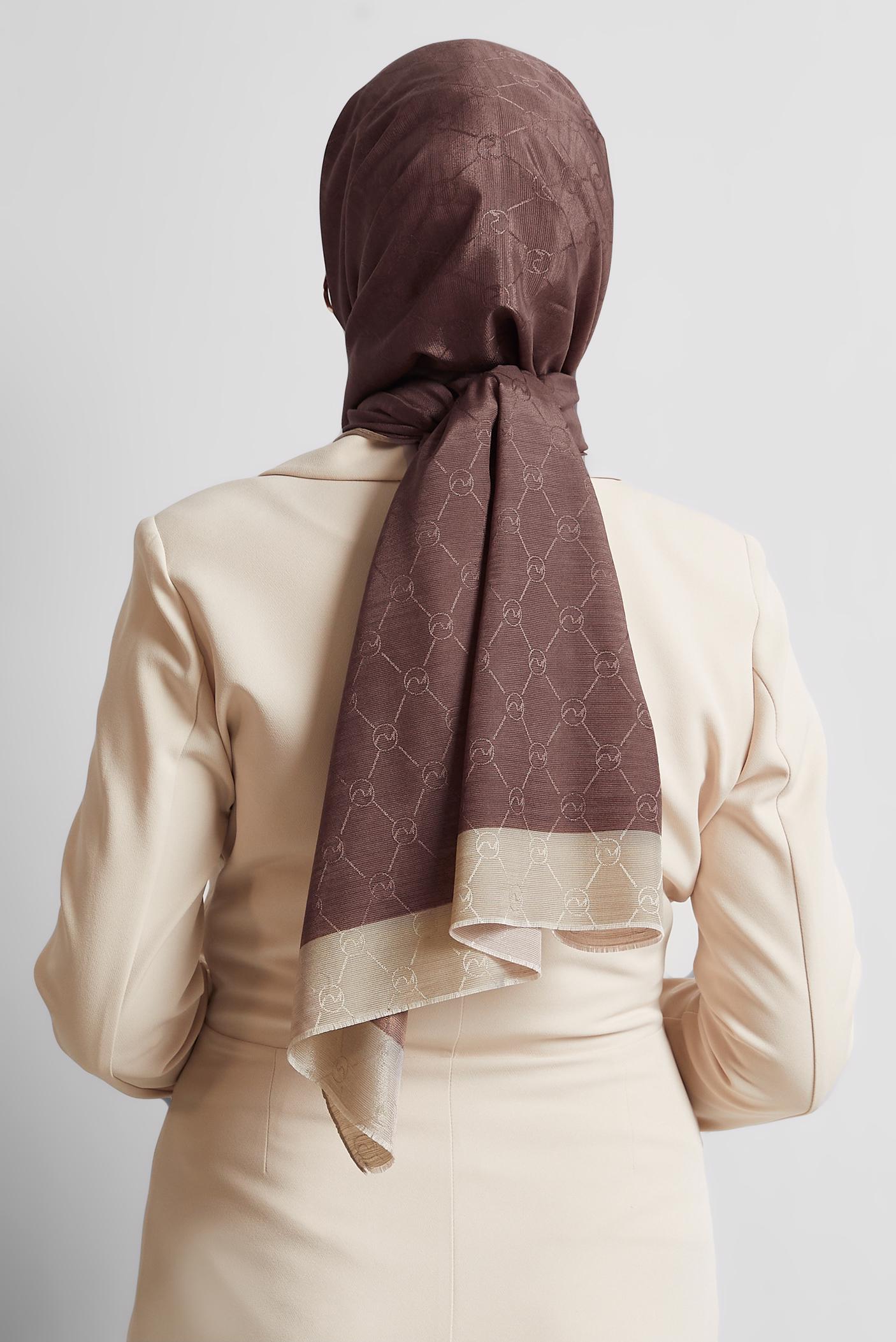 Tesettür giyim KAHVE ALVİNA JAKARLI MONOGRAM ŞAL 8542