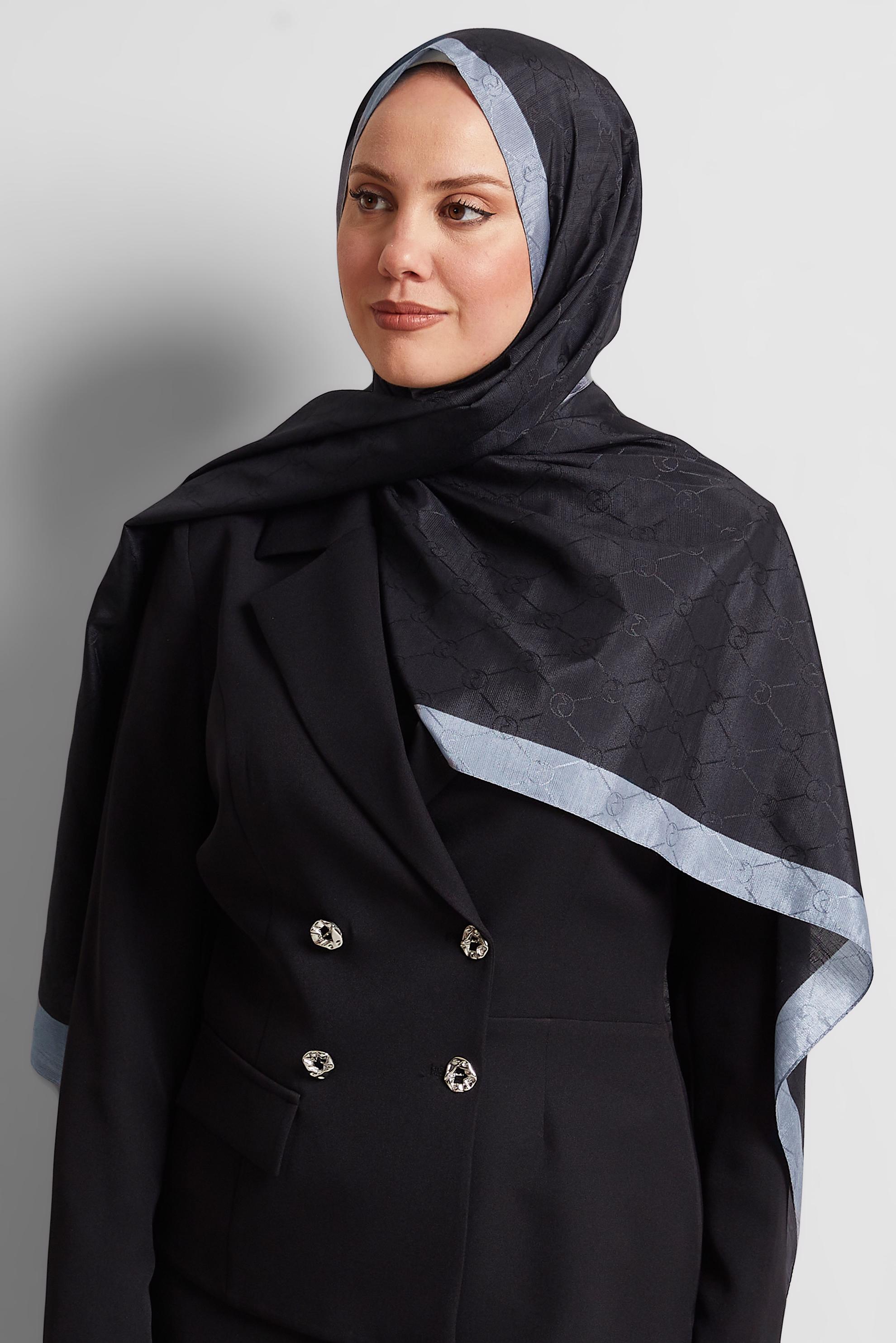 Tesettür giyim SİYAH ALVİNA JAKARLI MONOGRAM ŞAL 8542