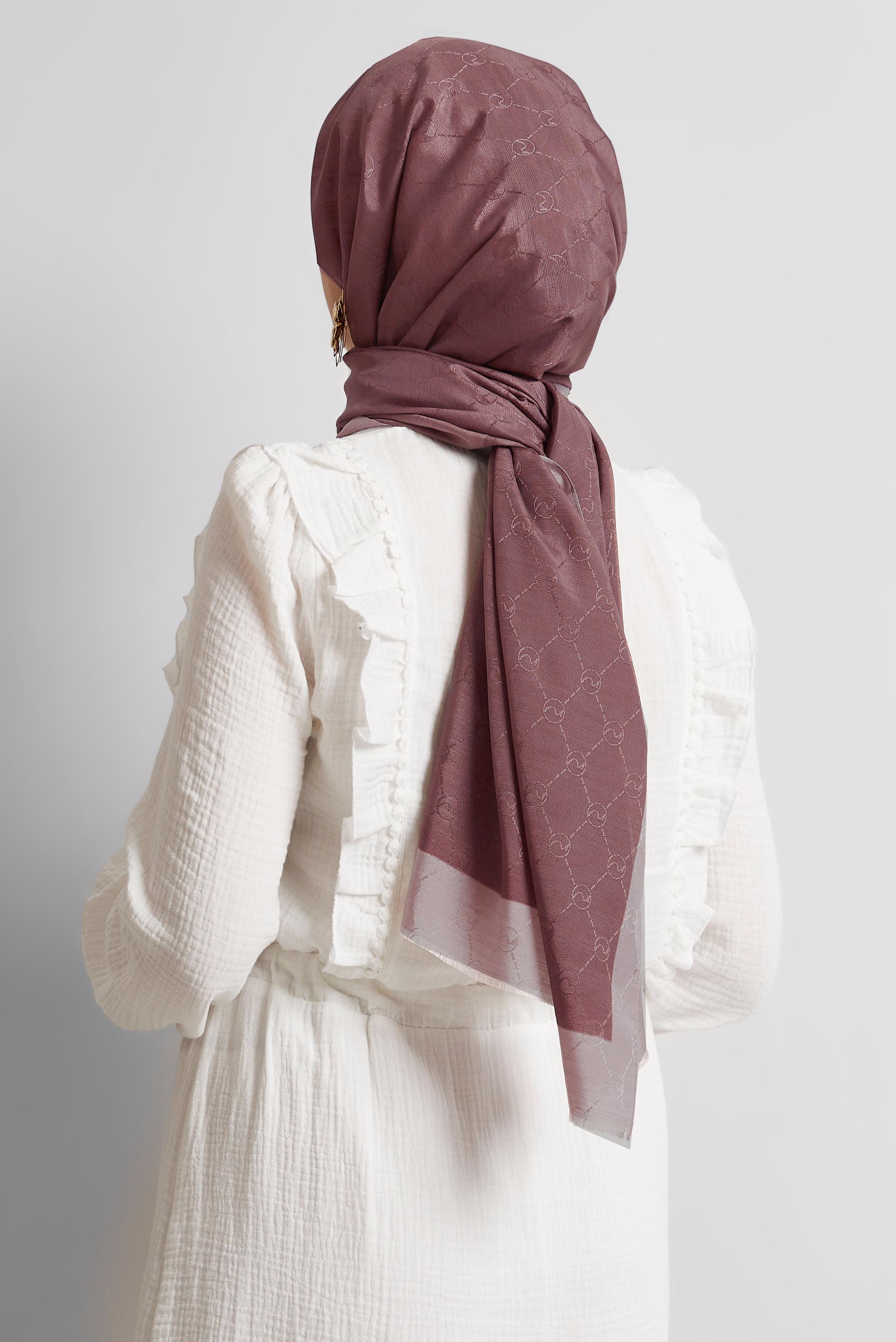 Tesettür giyim PUDRA ALVİNA JAKARLI MONOGRAM ŞAL 8542