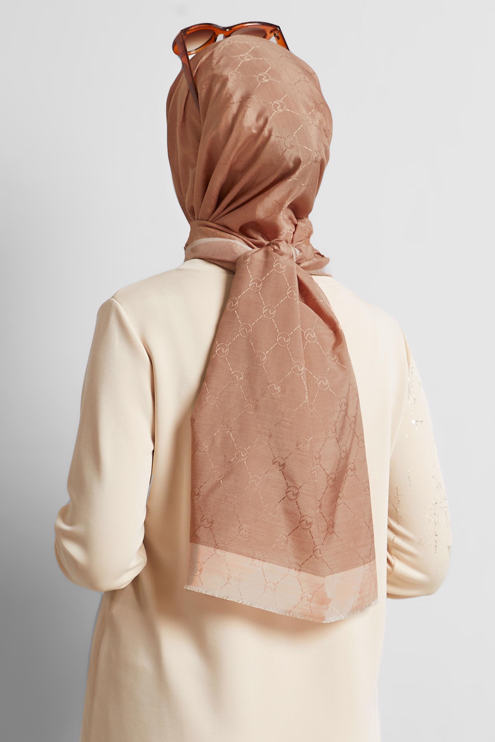 Tesettür giyim PEMBE ALVİNA JAKARLI MONOGRAM ŞAL 8542