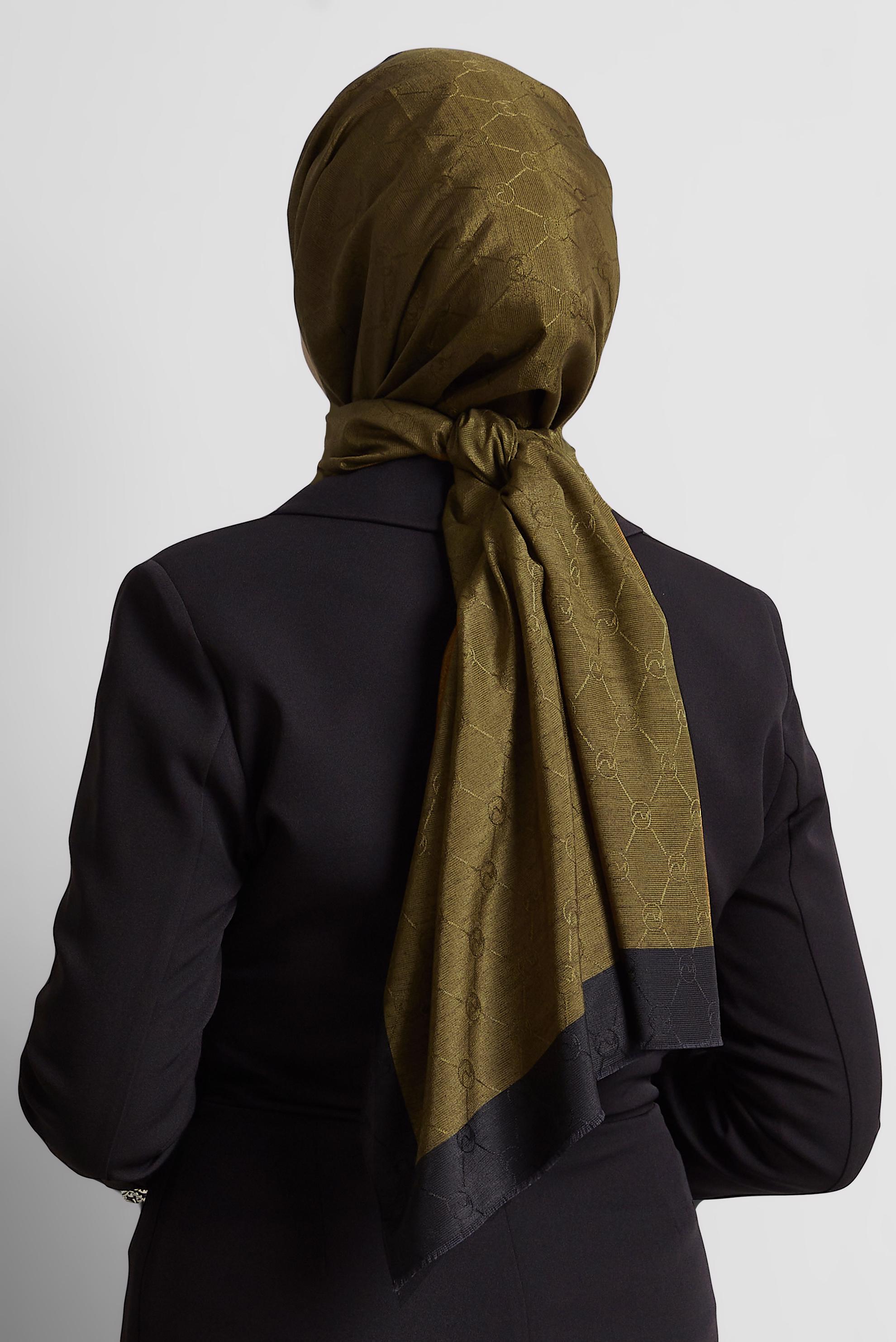 Tesettür giyim YEŞİL ALVİNA JAKARLI MONOGRAM ŞAL 8542