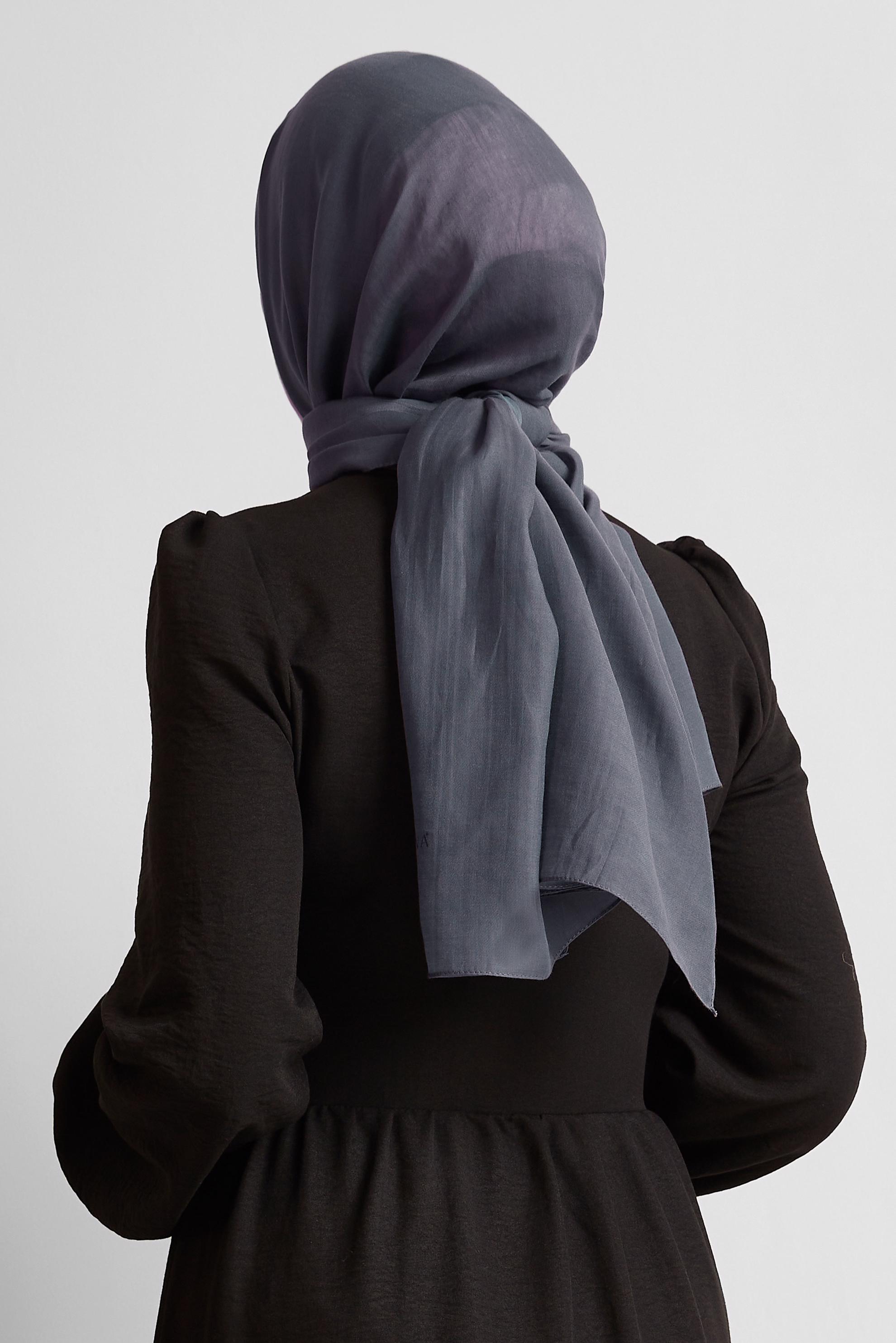 Tesettür giyim GRİ ALVİNA PAMUK ŞAL 8544