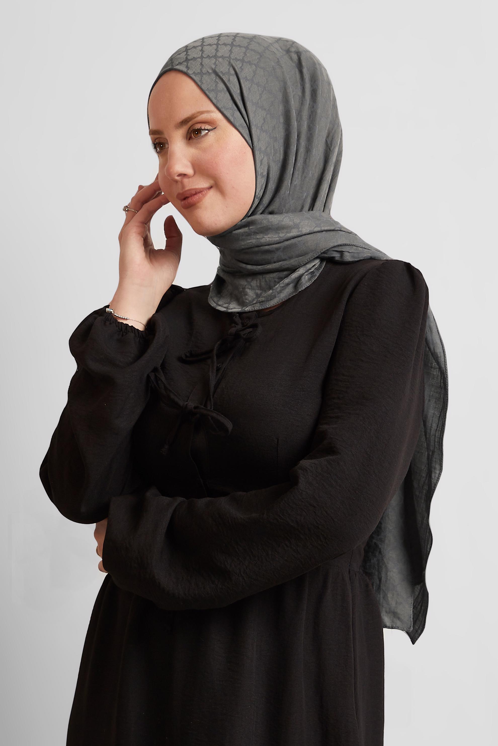 Tesettür giyim GRİ ALVİNA ŞAL 8545