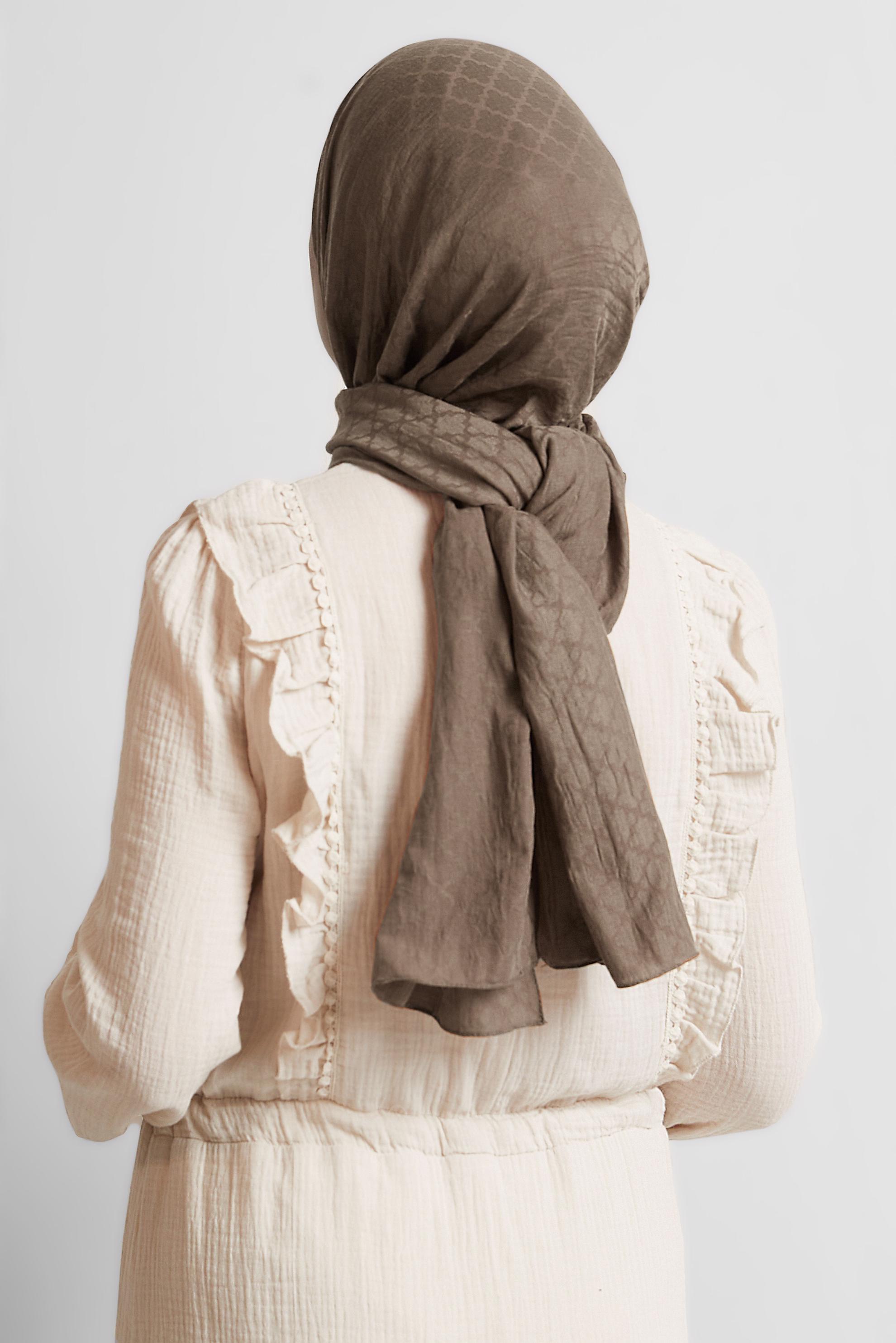 Tesettür giyim VİZON ALVİNA ŞAL 8545