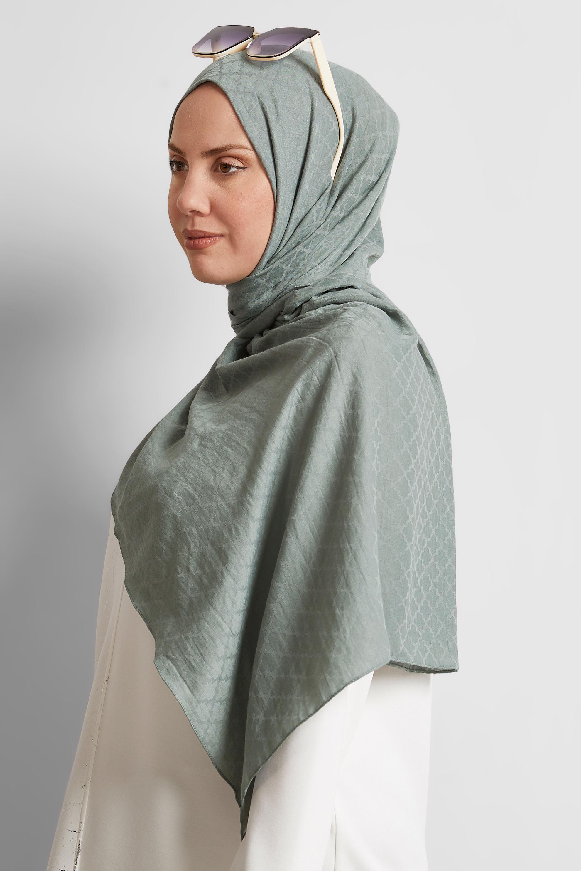 Tesettür giyim YEŞİL ALVİNA ŞAL 8545