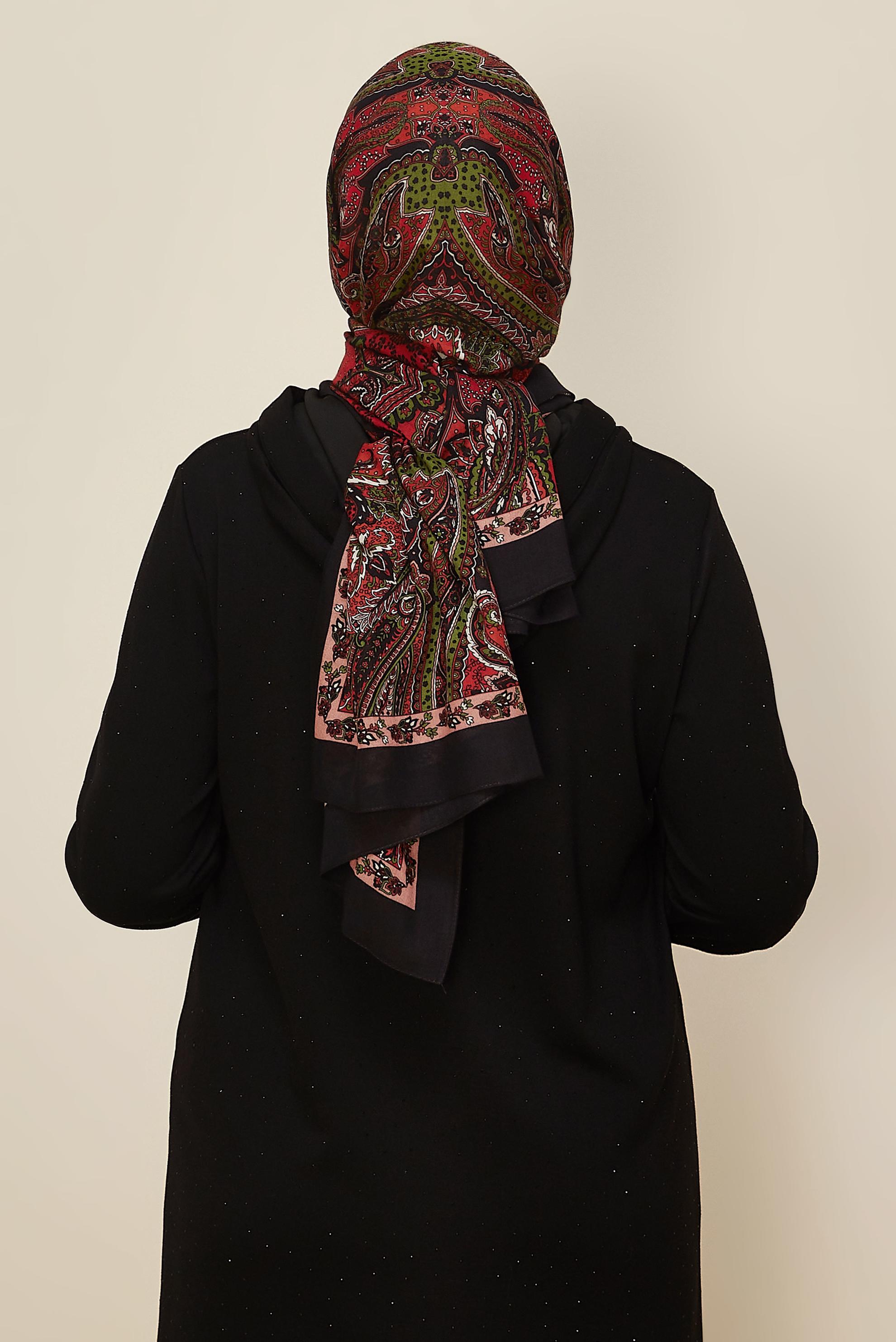 Vêtements hijab NOIR CHÂLE À MOTIFS ALVINA 8546