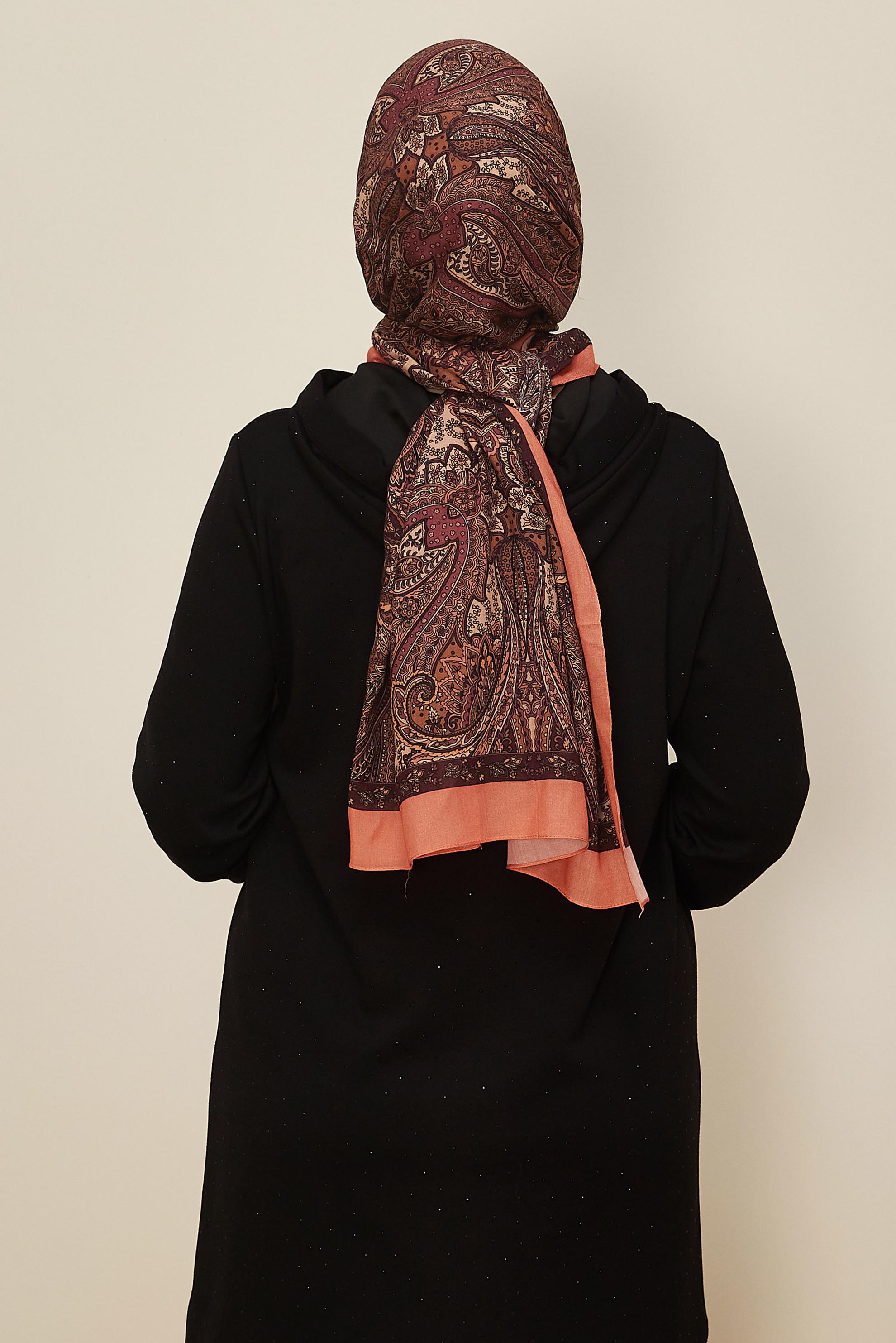 Vêtements hijab POUDRE CHÂLE À MOTIFS ALVINA 8546