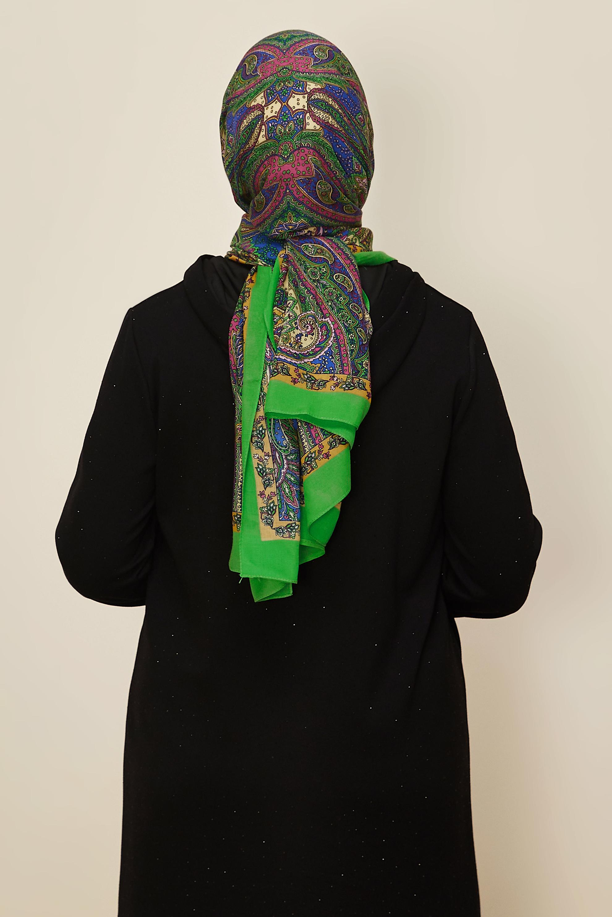 Tesettür giyim YEŞİL ALVİNA DESENLİ PAMUK VİSKON ŞAL 8546