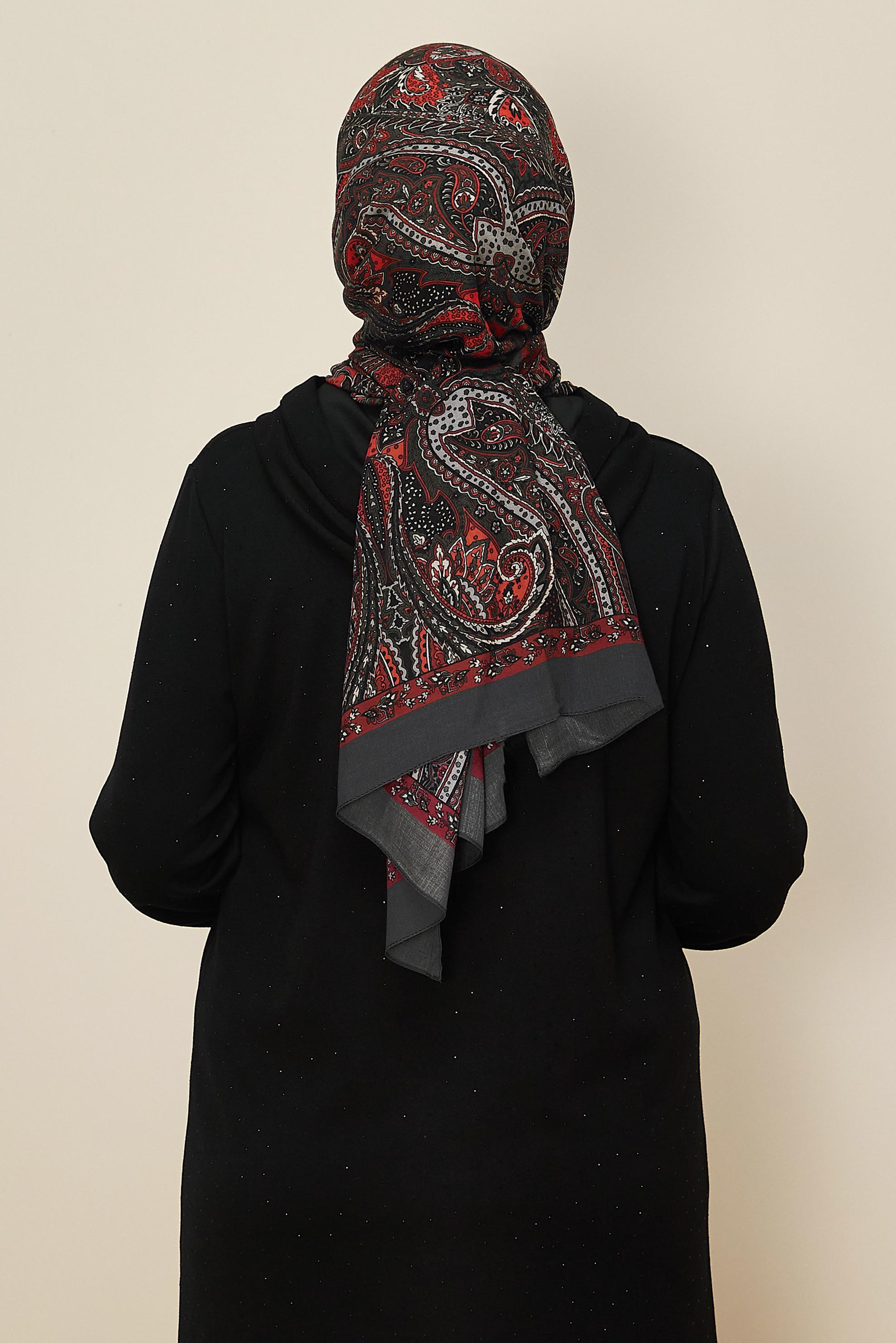 Vêtements hijab GRIS CHÂLE À MOTIFS ALVINA 8546