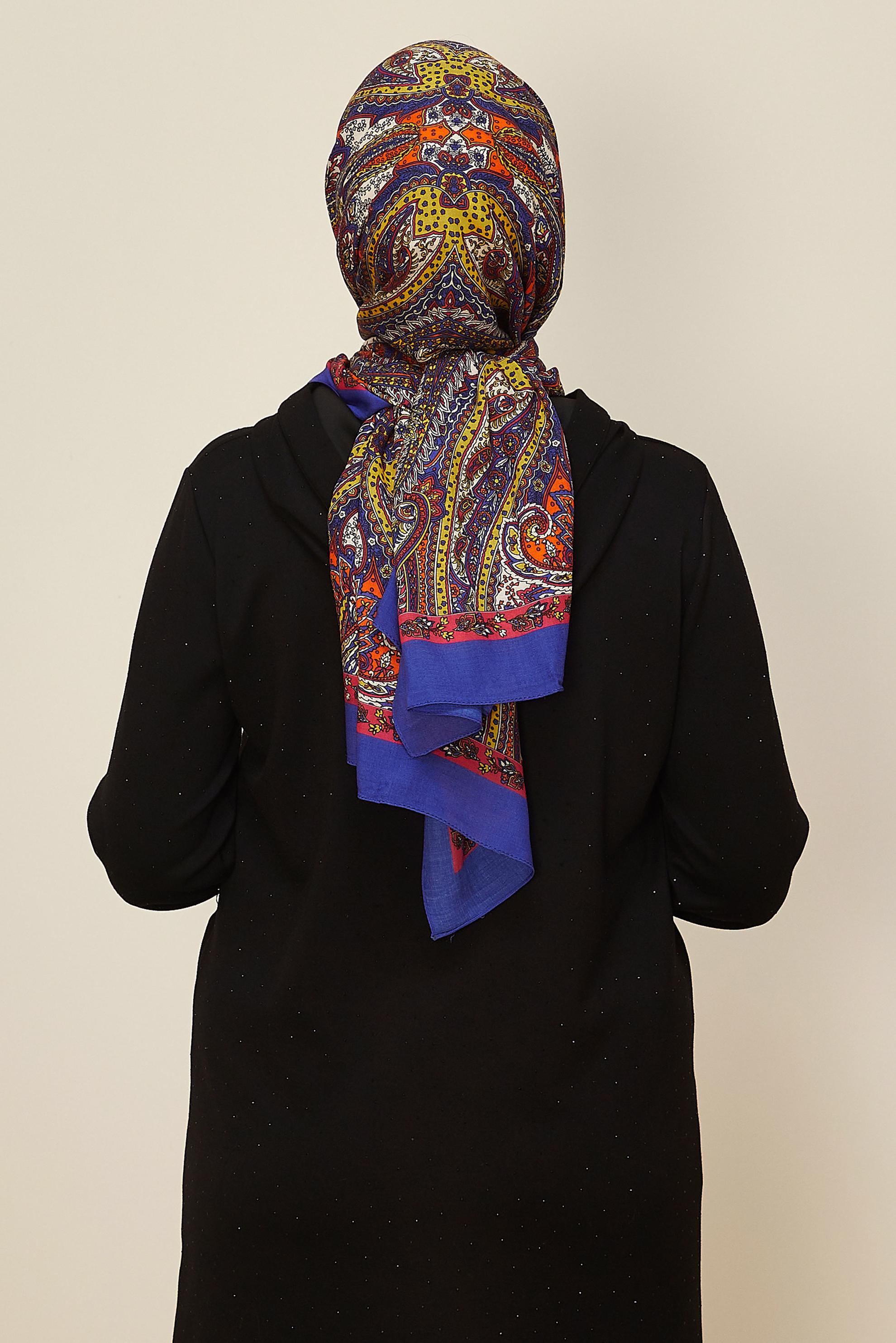 Vêtements hijab ÉCRUE CHÂLE À MOTIFS ALVINA 8546