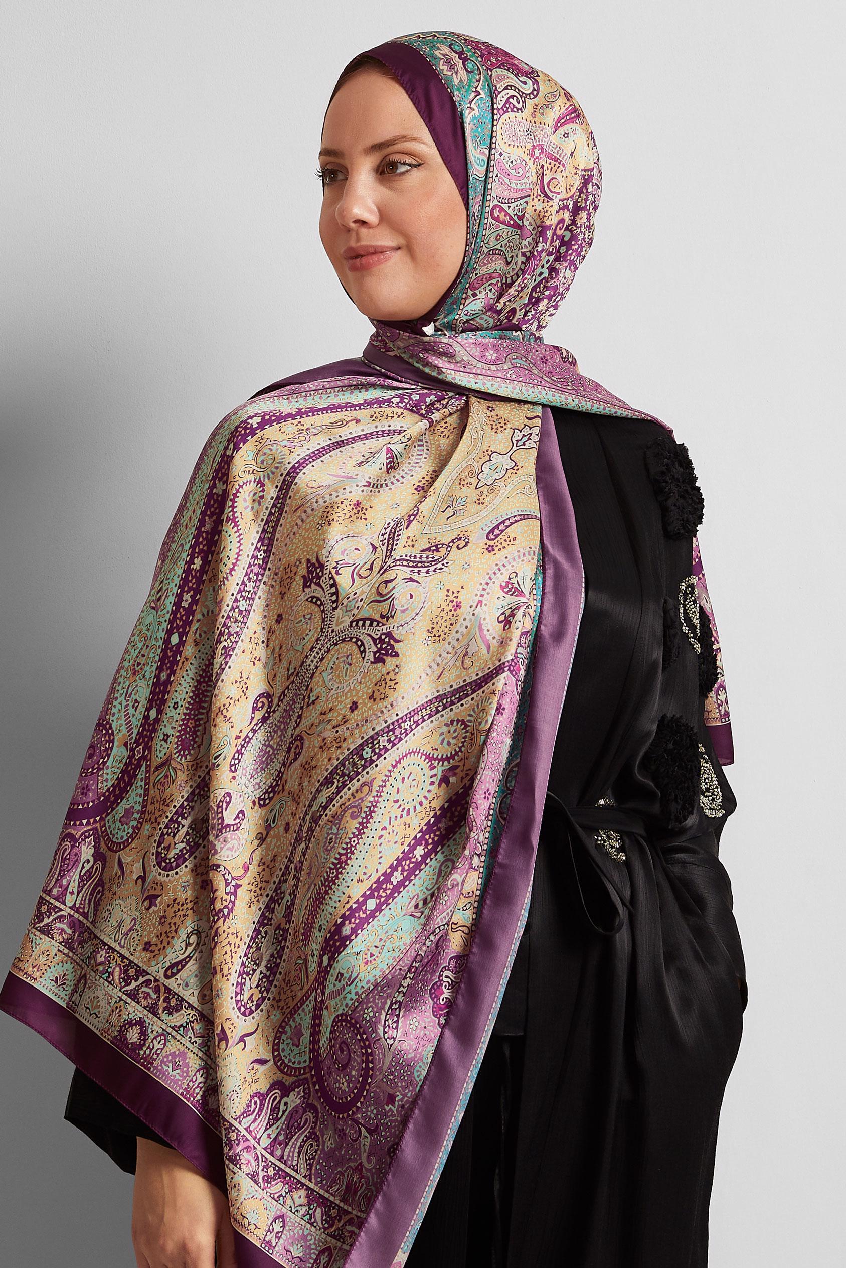 Tesettür giyim BEJ ALVİNA DESENLİ ŞAL 8548