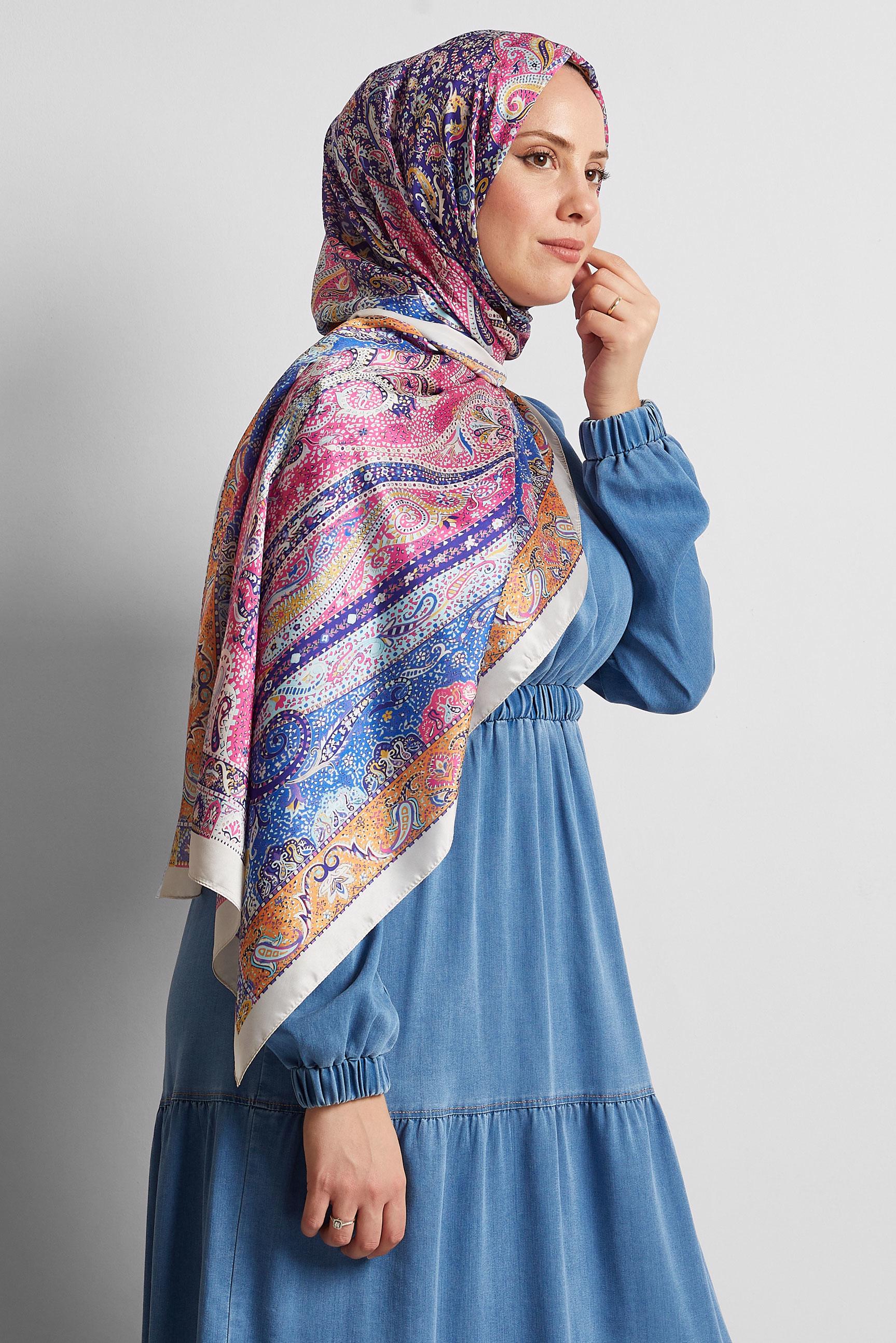 Tesettür giyim LACİVERT ALVİNA DESENLİ ŞAL 8548