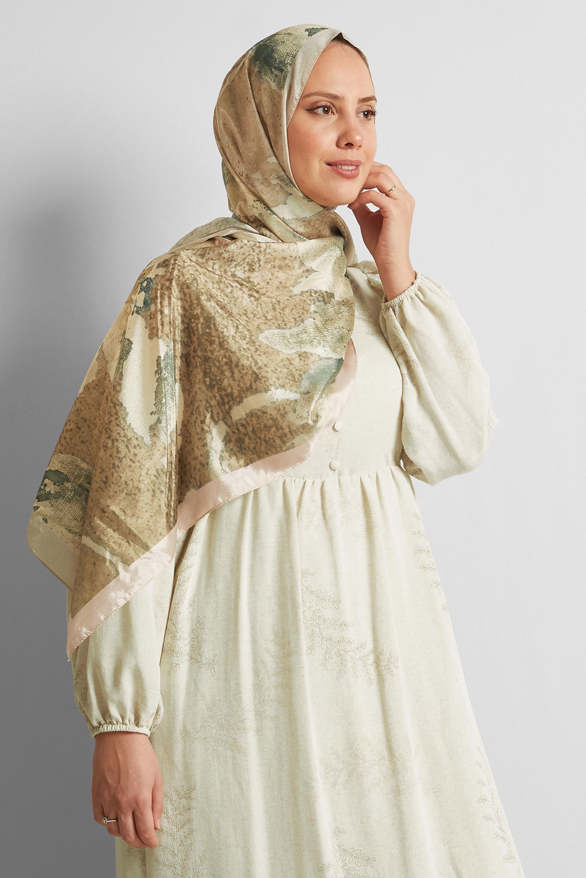 Tesettür giyim BEYAZ ALVİNA DESENLİ ŞAL 8549