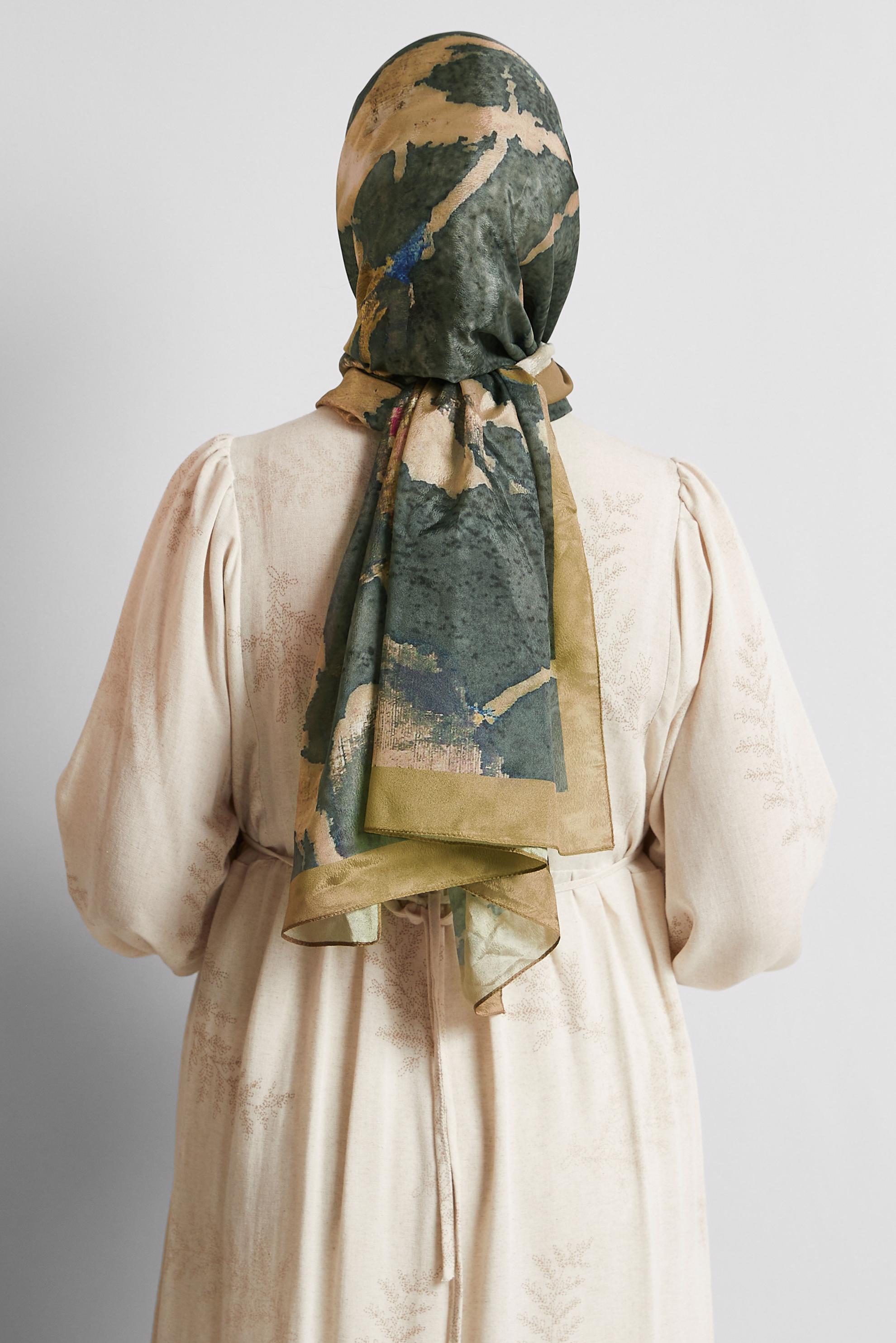 Tesettür giyim SARI ALVİNA DESENLİ ŞAL 8549