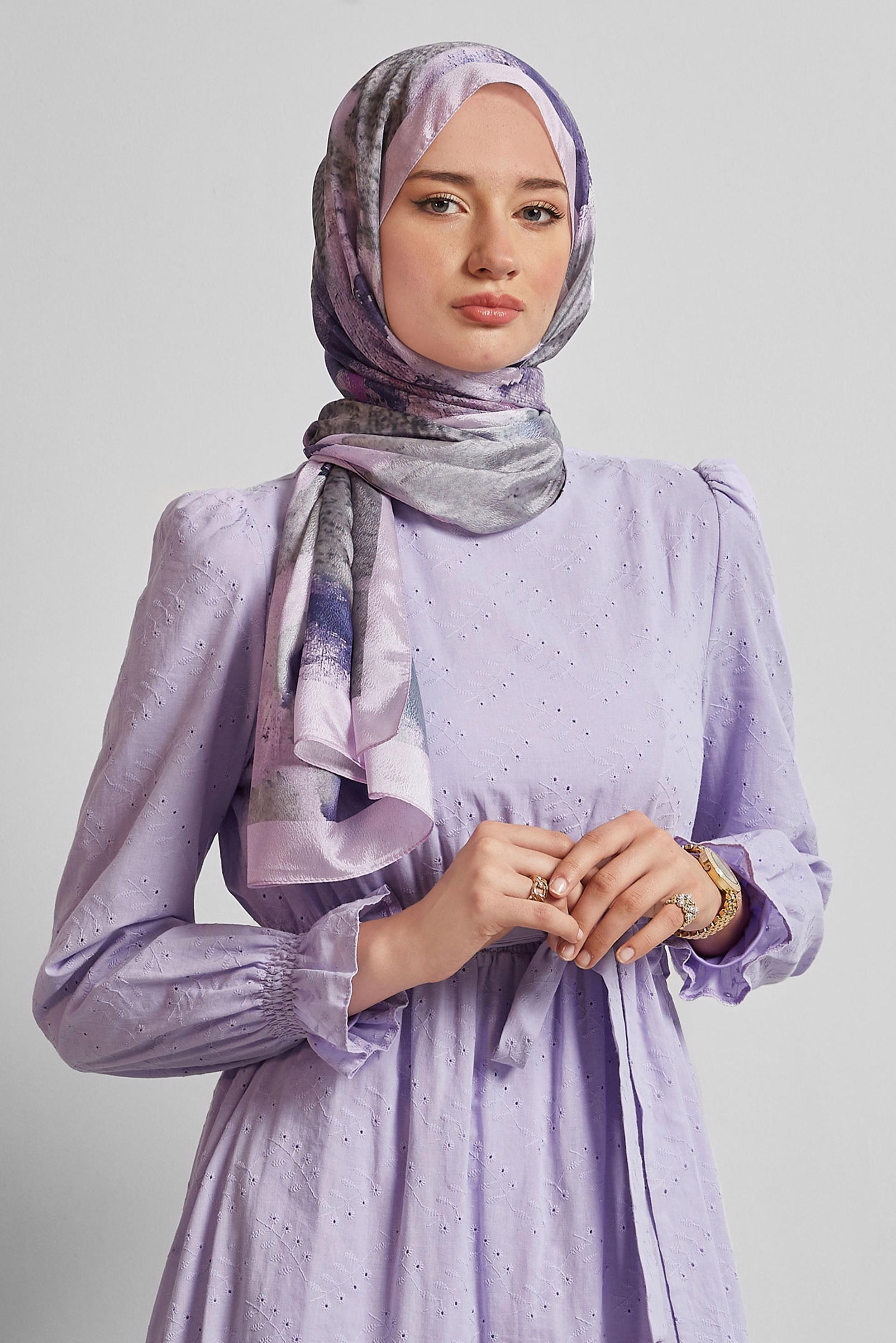 Tesettür giyim PEMBE ALVİNA DESENLİ ŞAL 8549