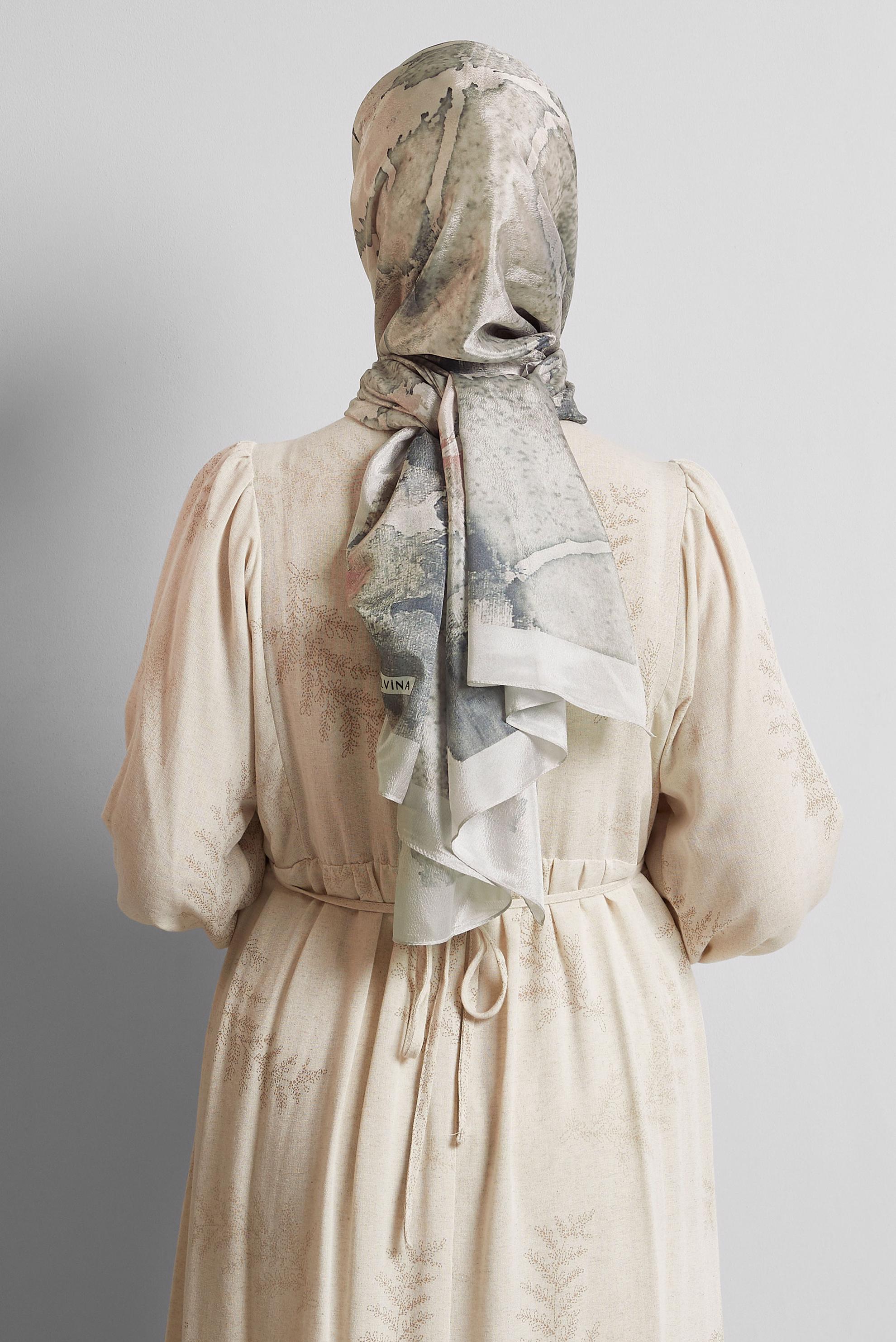 Tesettür giyim PUDRA ALVİNA DESENLİ ŞAL 8549