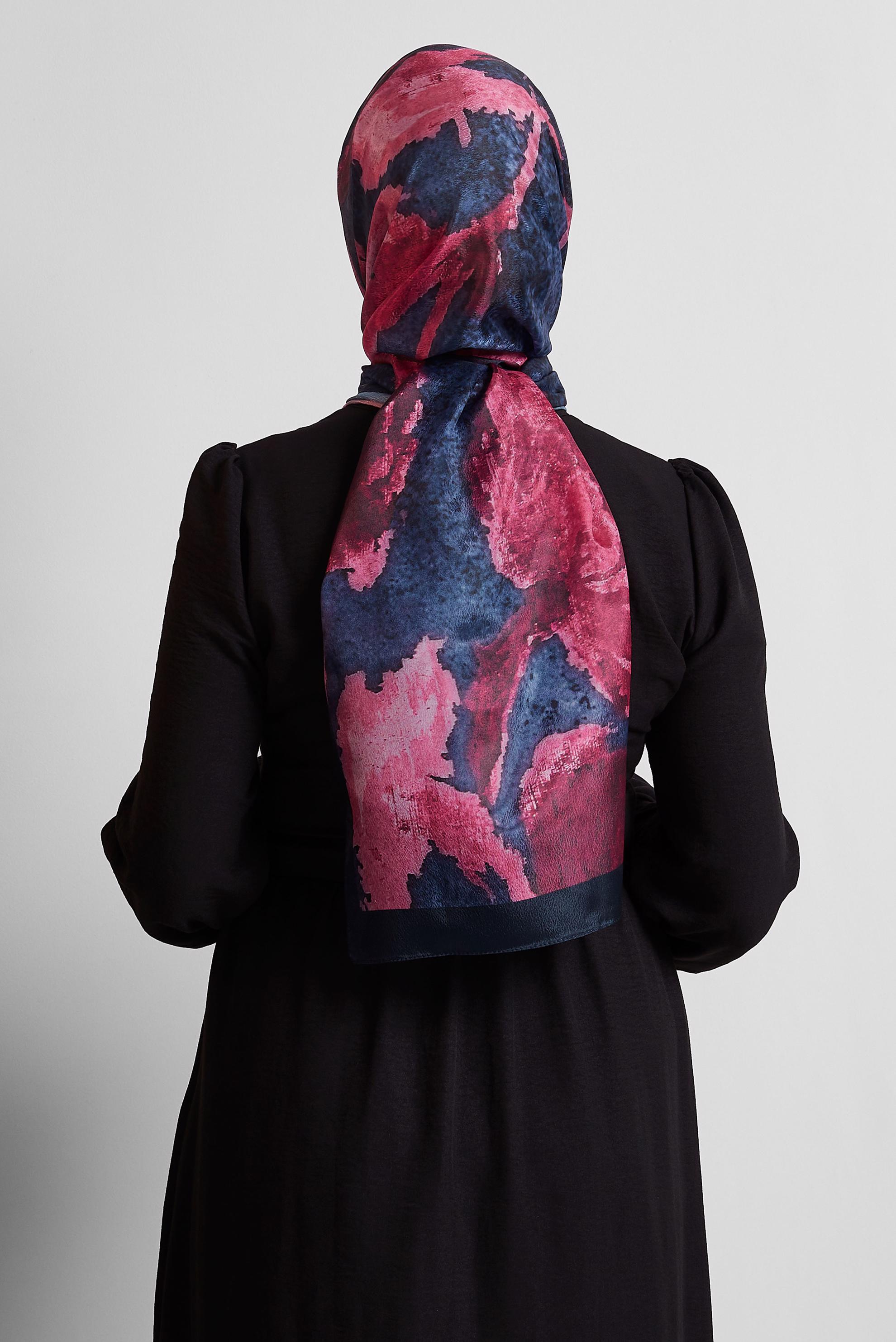 Tesettür giyim SİYAH ALVİNA DESENLİ ŞAL 8549