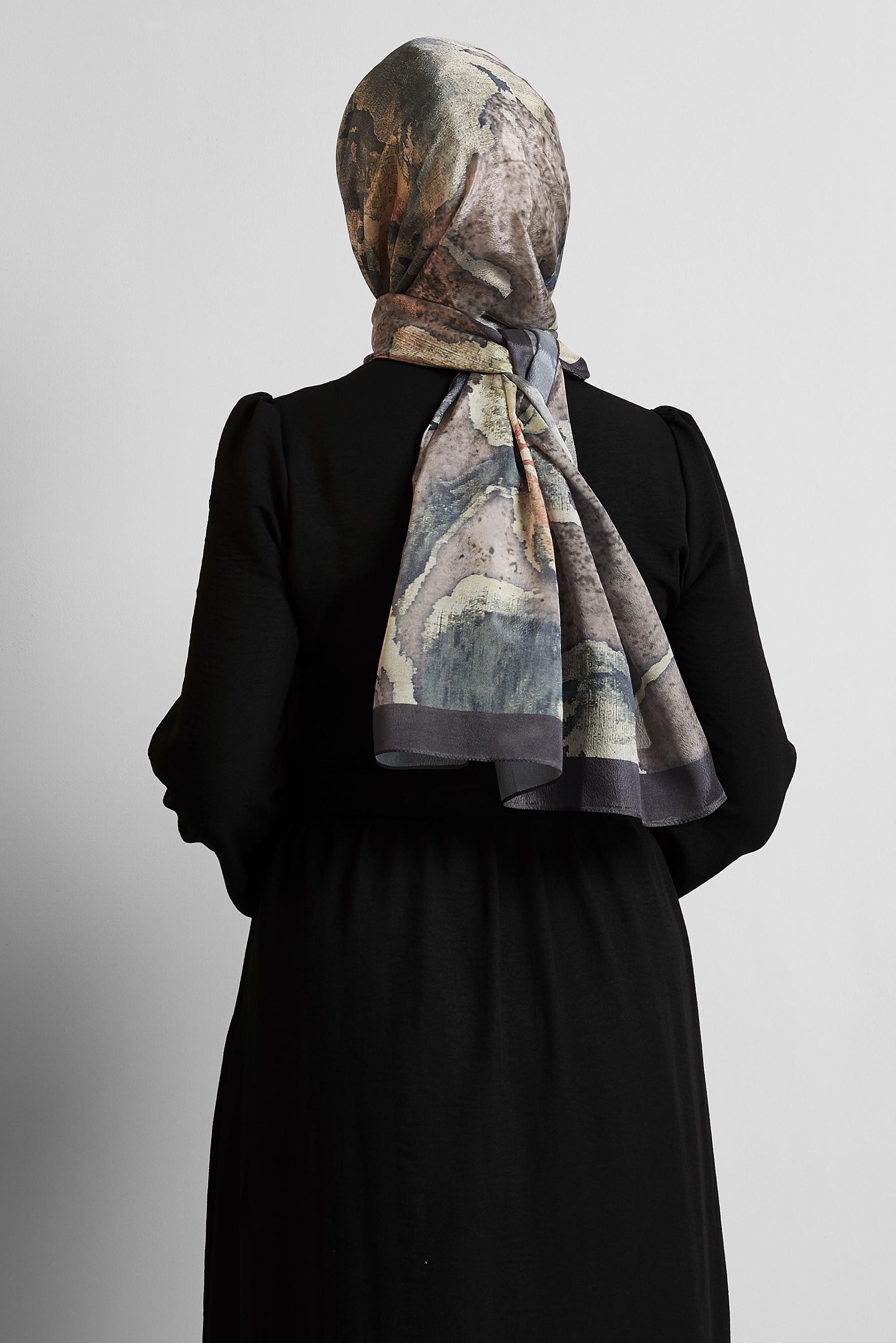 Tesettür giyim VİZON ALVİNA DESENLİ ŞAL 8549