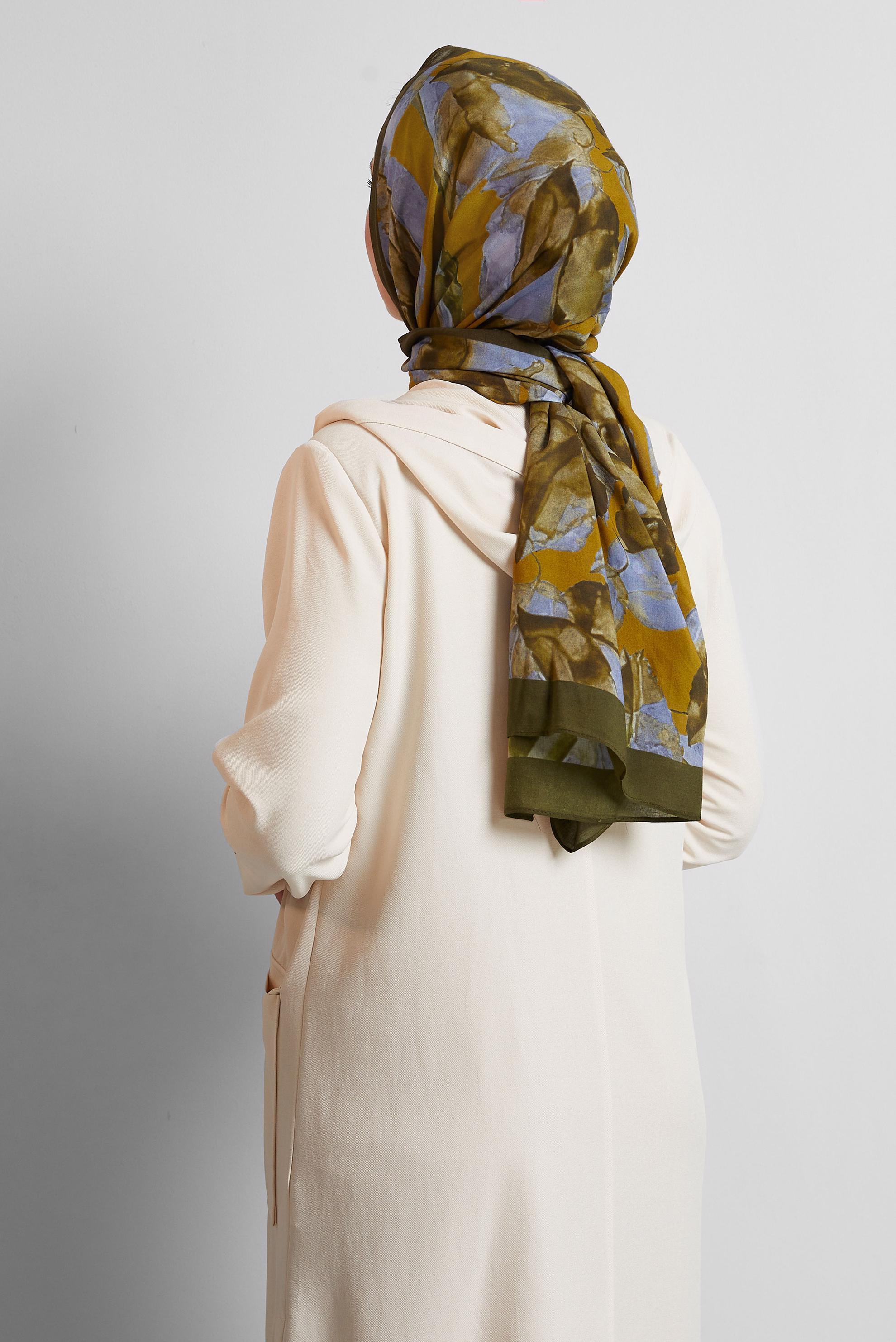 Tesettür giyim HAKİ ALVİNA DESENLİ ŞAL 8550