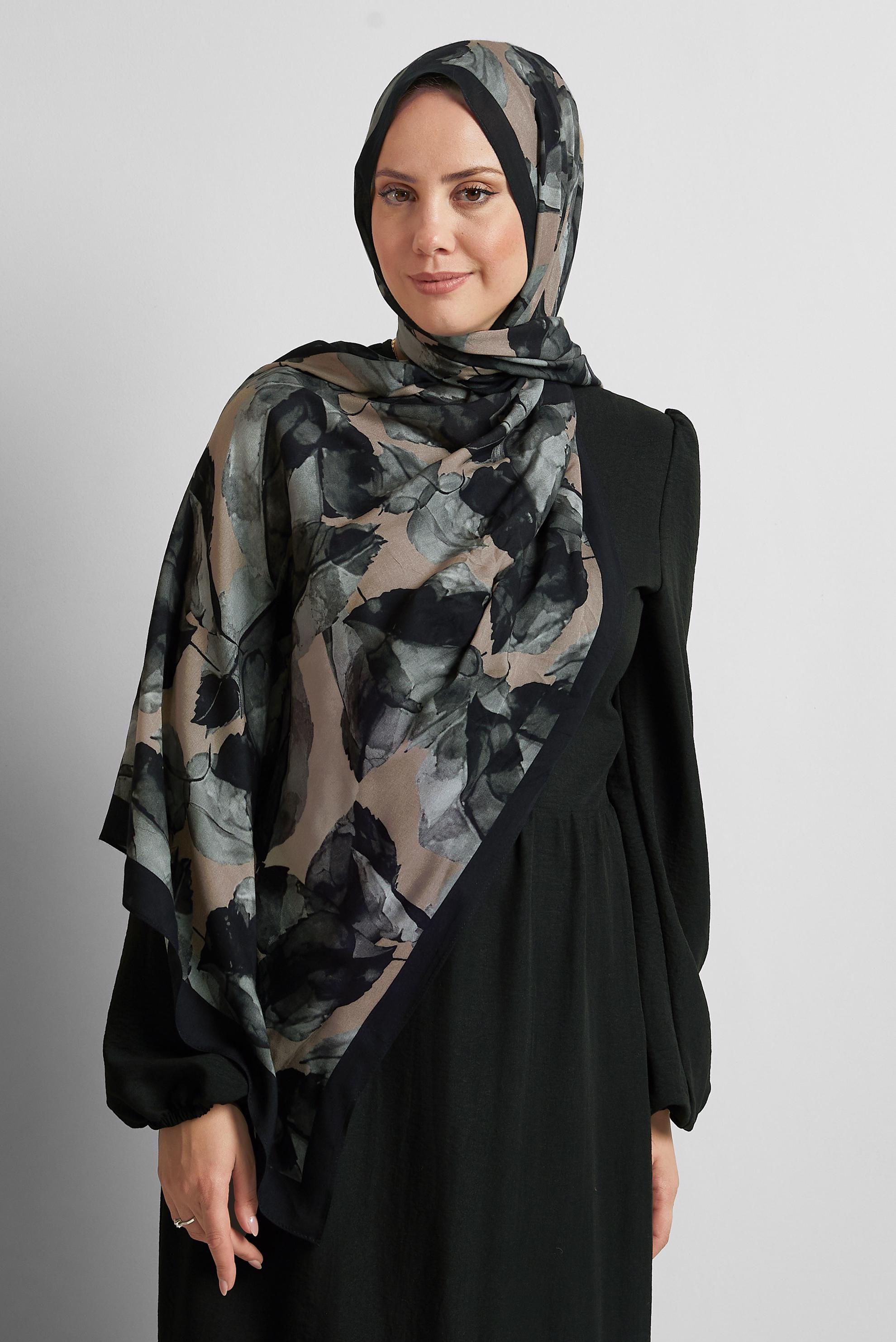 Tesettür giyim SİYAH ALVİNA DESENLİ ŞAL 8550
