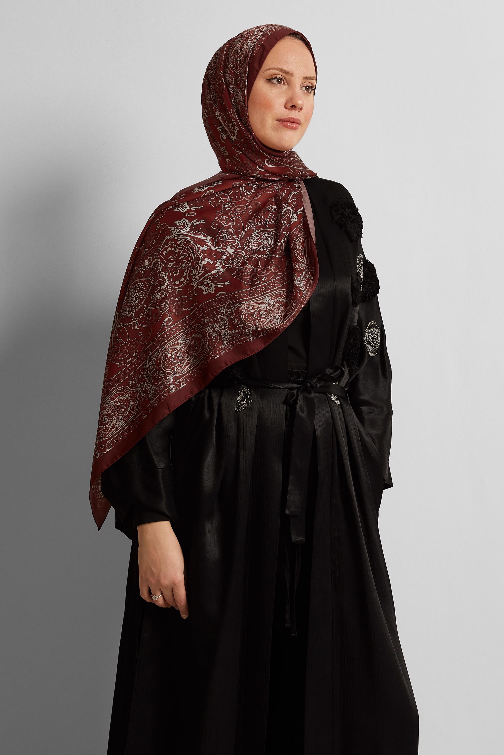 Tesettür giyim BORDO ALVİNA DESENLİ ŞAL 8552
