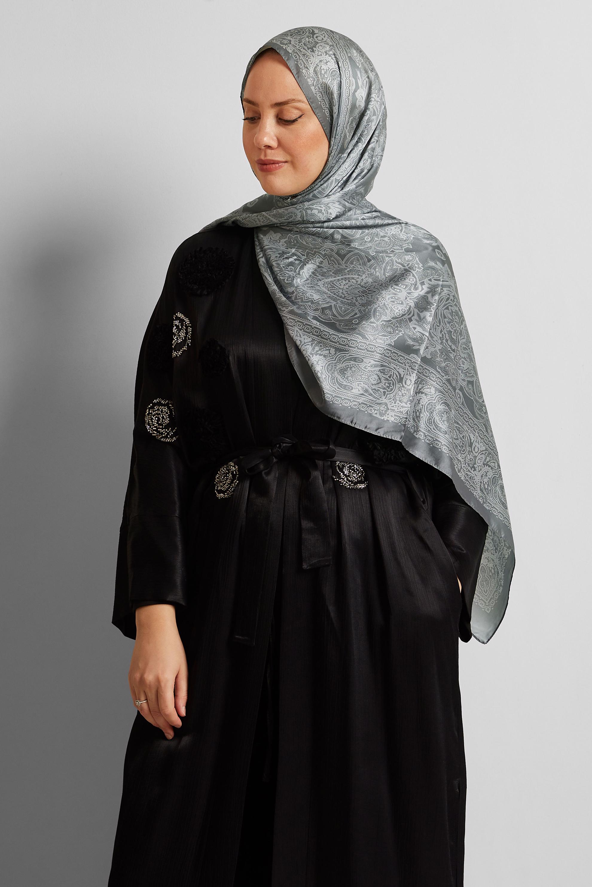 Tesettür giyim GÜMÜŞ ALVİNA DESENLİ ŞAL 8552